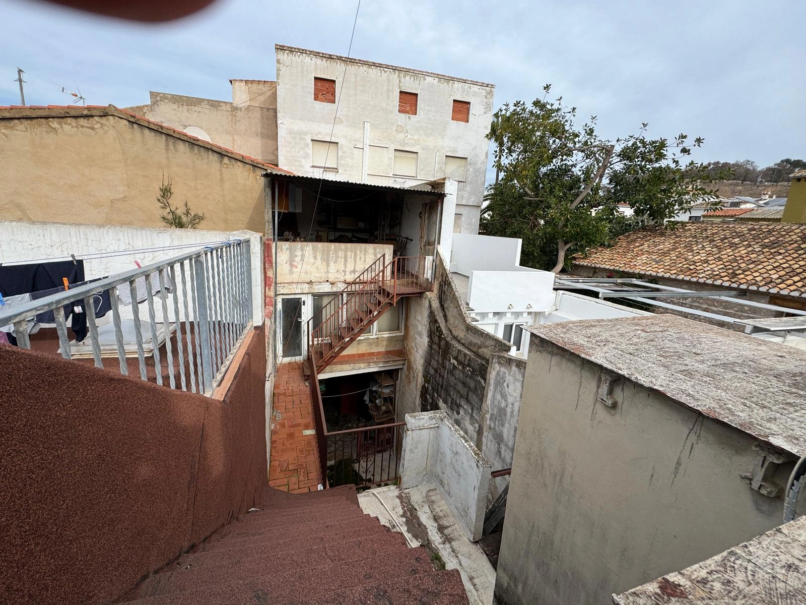 Oportunidad de inversión. Casa de pueblo en el centro histórico de Dénia
