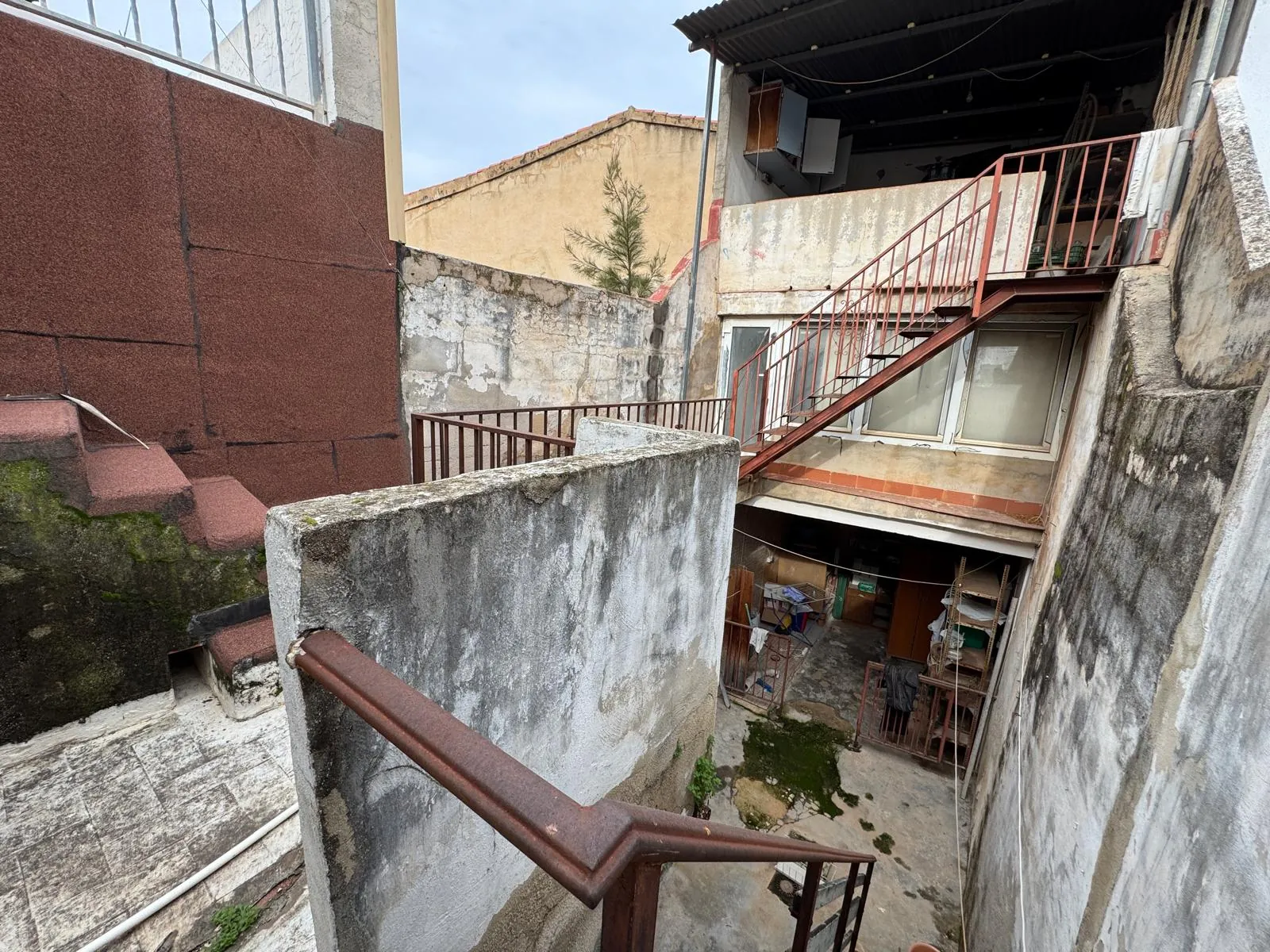 Oportunidad de inversión. Casa de pueblo en el centro histórico de Dénia