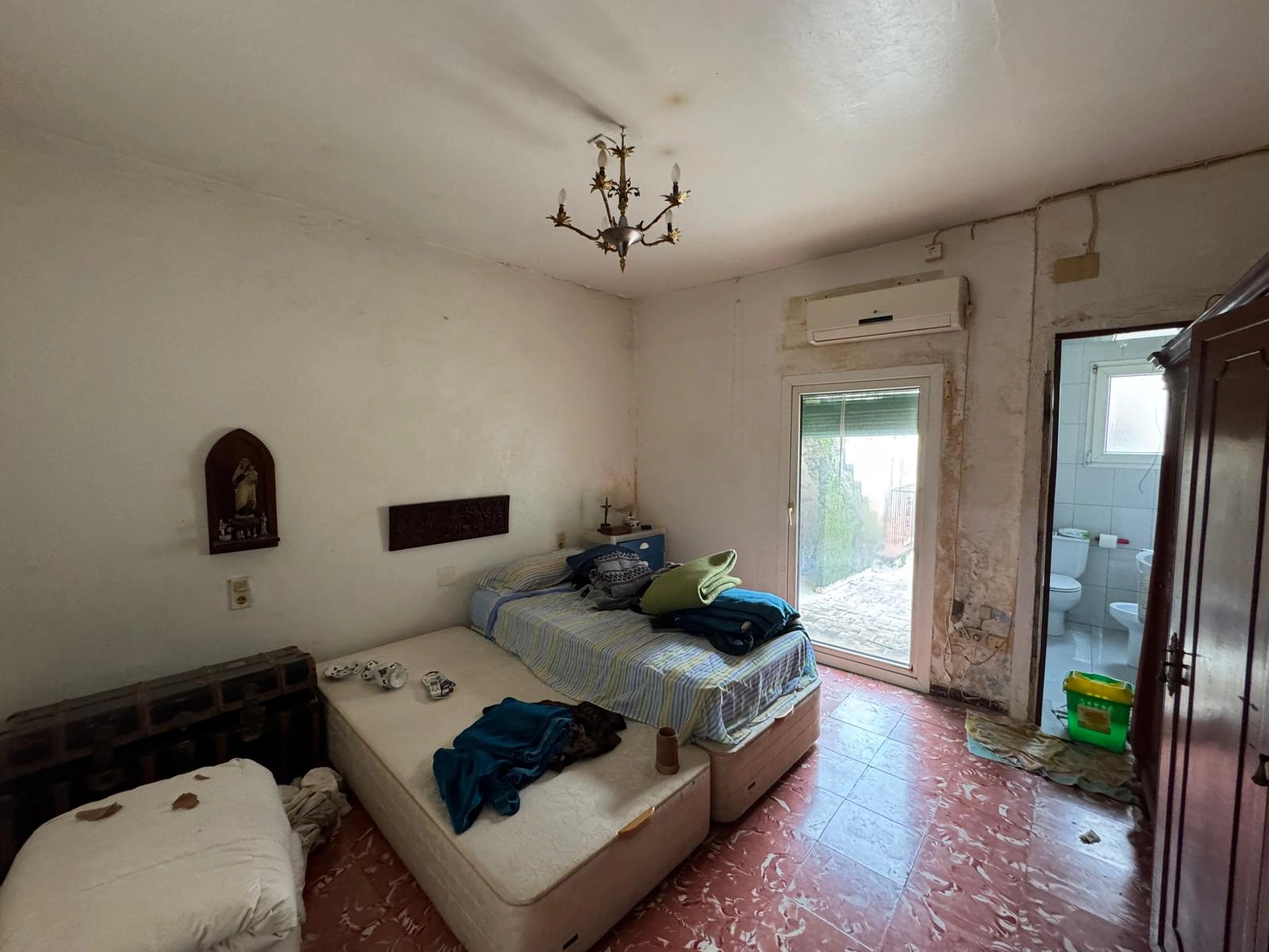 Oportunidad de inversión. Casa de pueblo en el centro histórico de Dénia