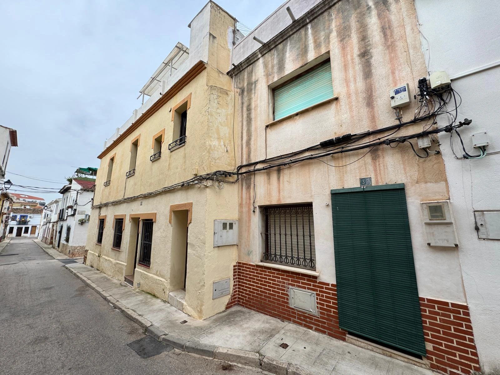 Oportunidad de inversión. Casa de pueblo en el centro histórico de Dénia