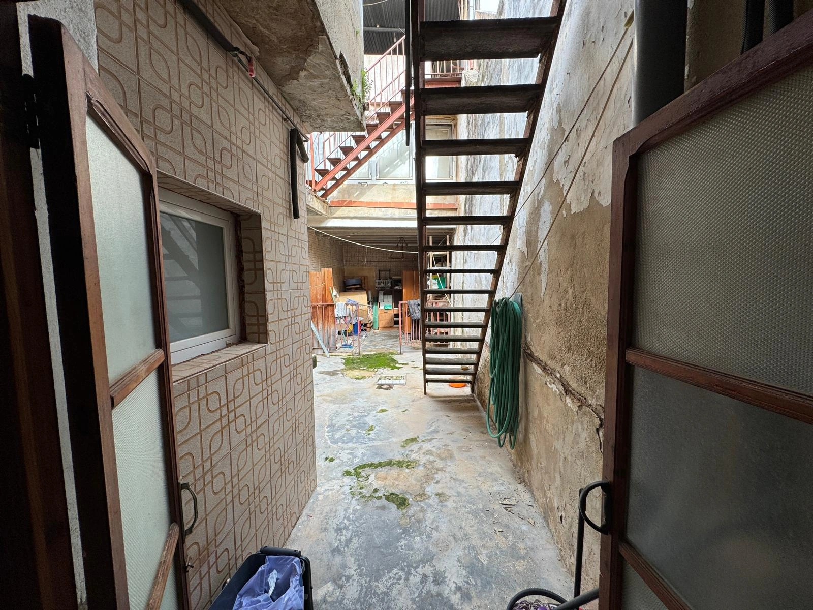 Oportunidad de inversión. Casa de pueblo en el centro histórico de Dénia