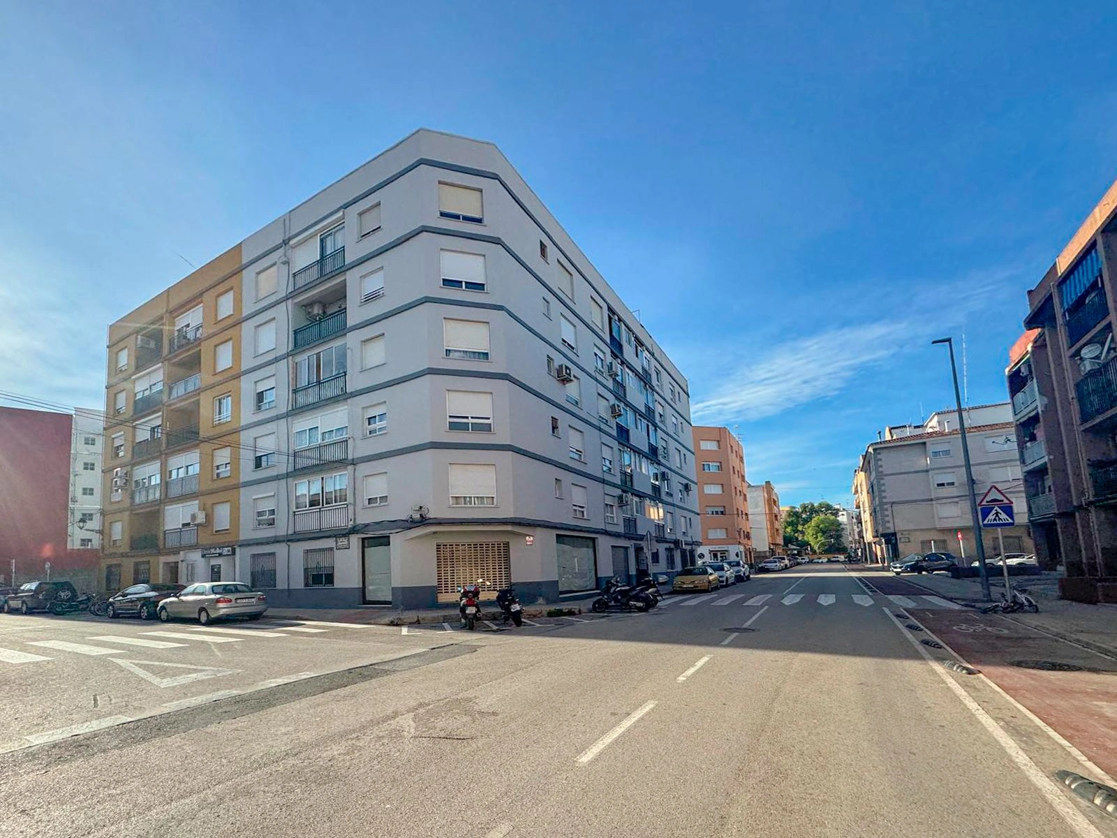 Appartement au rez-de-chaussée dans le centre de Dénia
