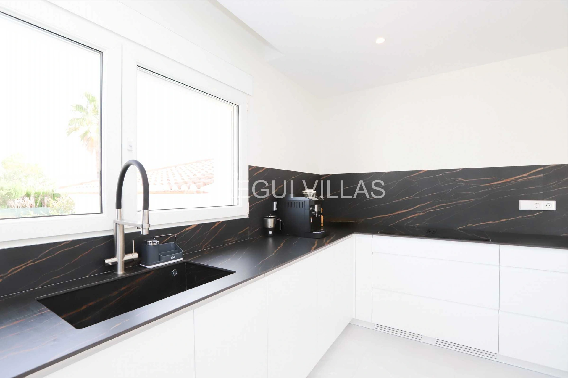 Chalet/Villa en venta en Denia