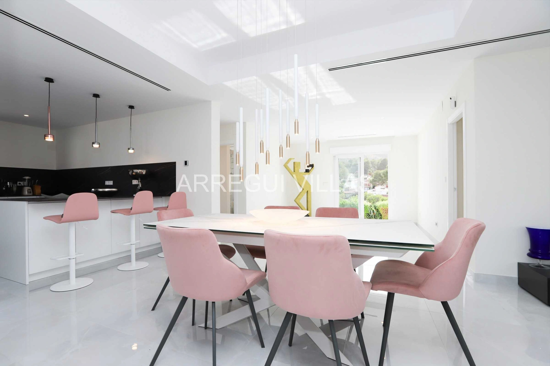 Chalet/Villa en venta en Denia