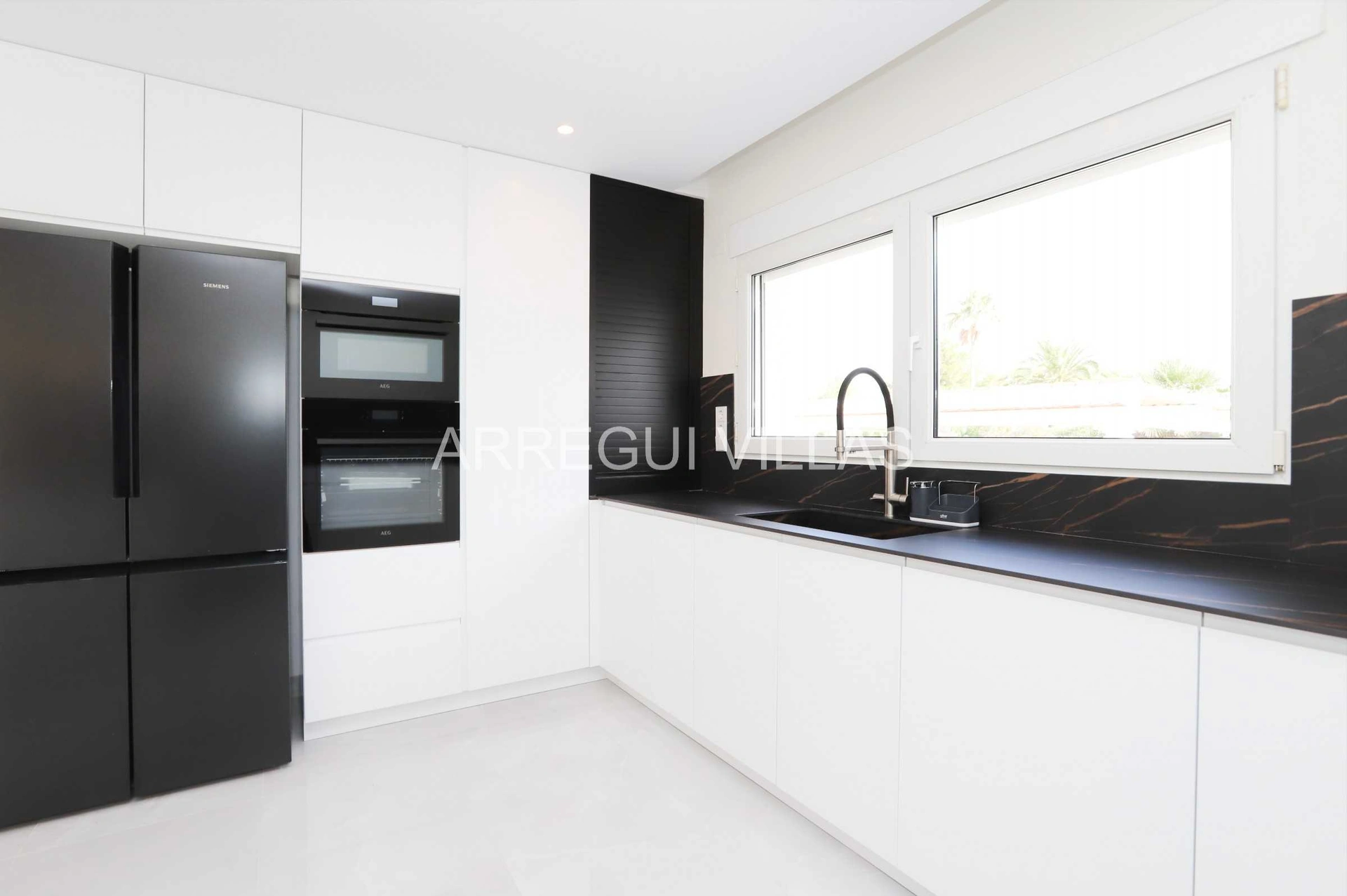Chalet/Villa en venta en Denia