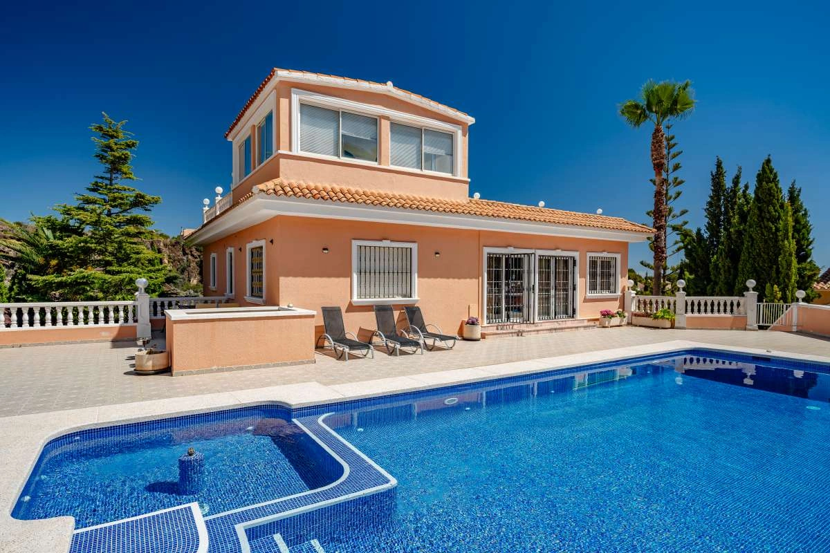 Chalet/Villa en venta en Calpe