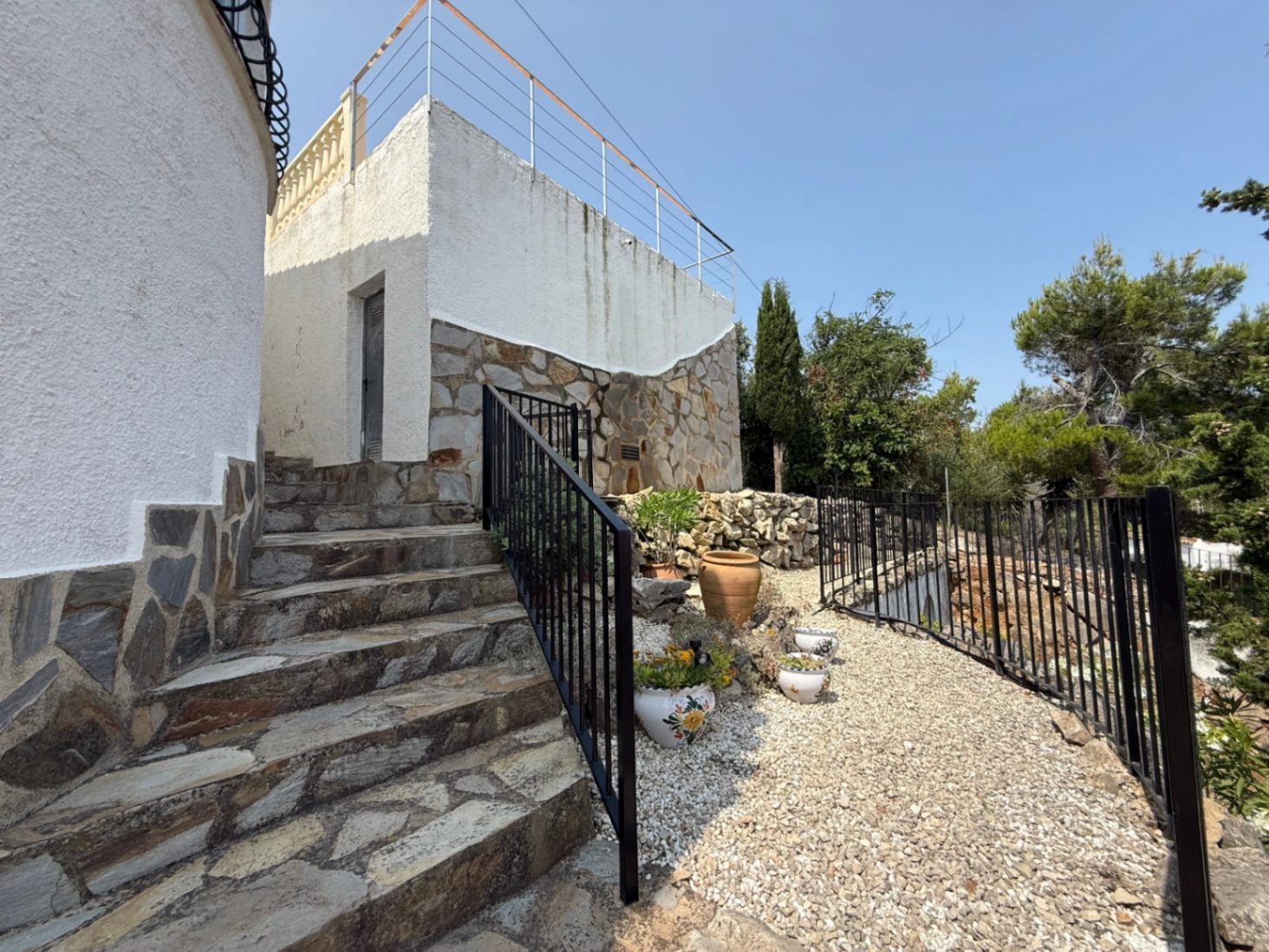 Encantadora villa en la zona del Montgó con vistas panorámicas al mar, al castillo y a la ciudad de Dénia