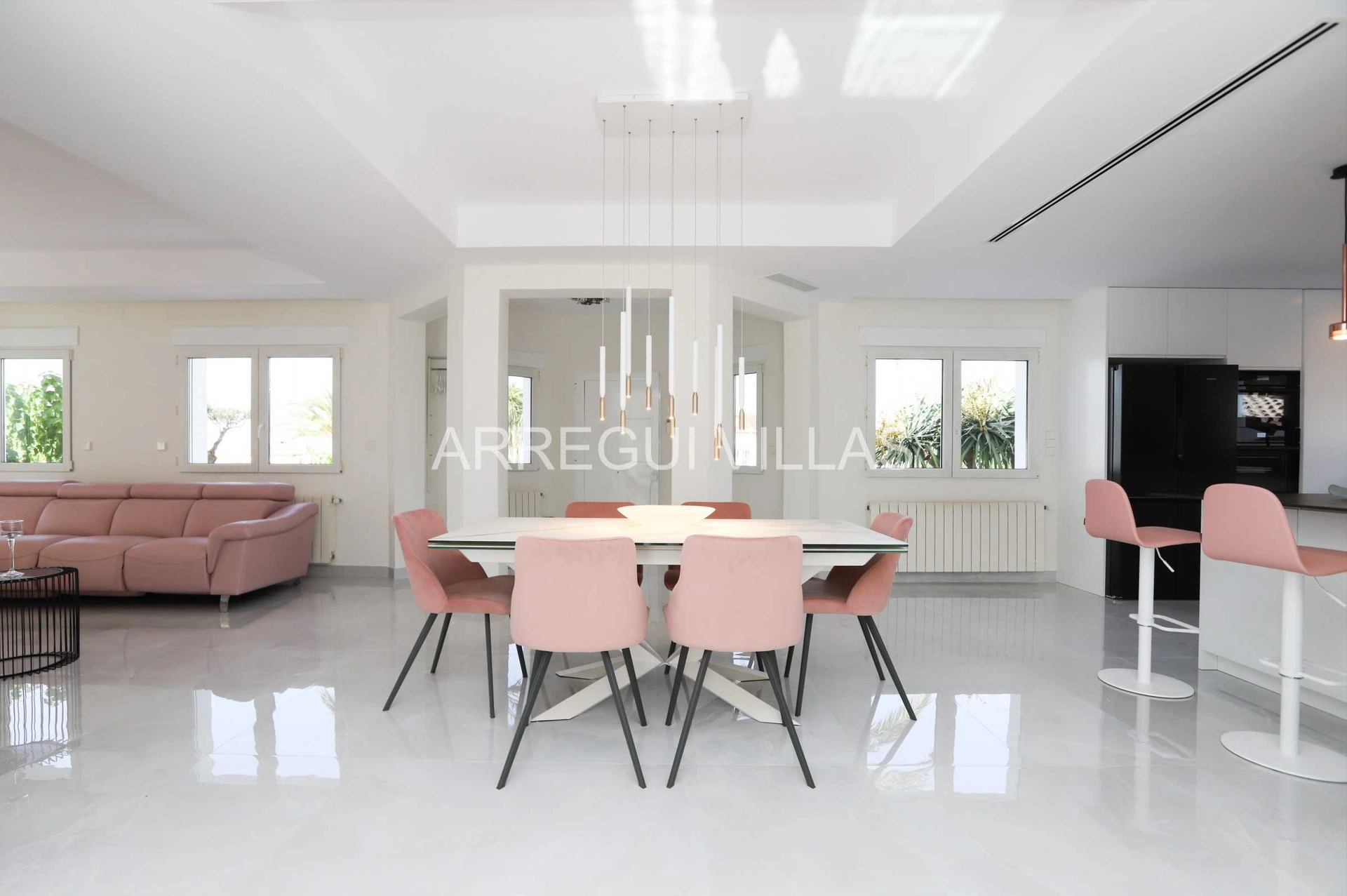 Chalet/Villa en venta en Denia