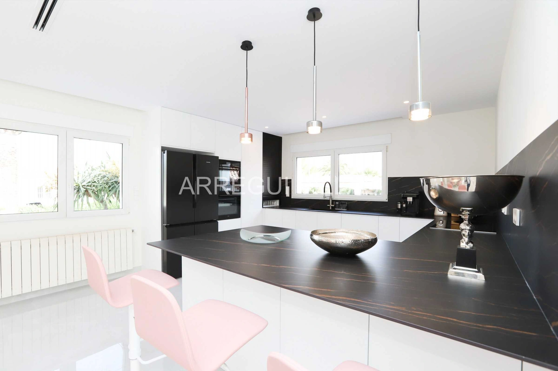 Chalet/Villa en venta en Denia