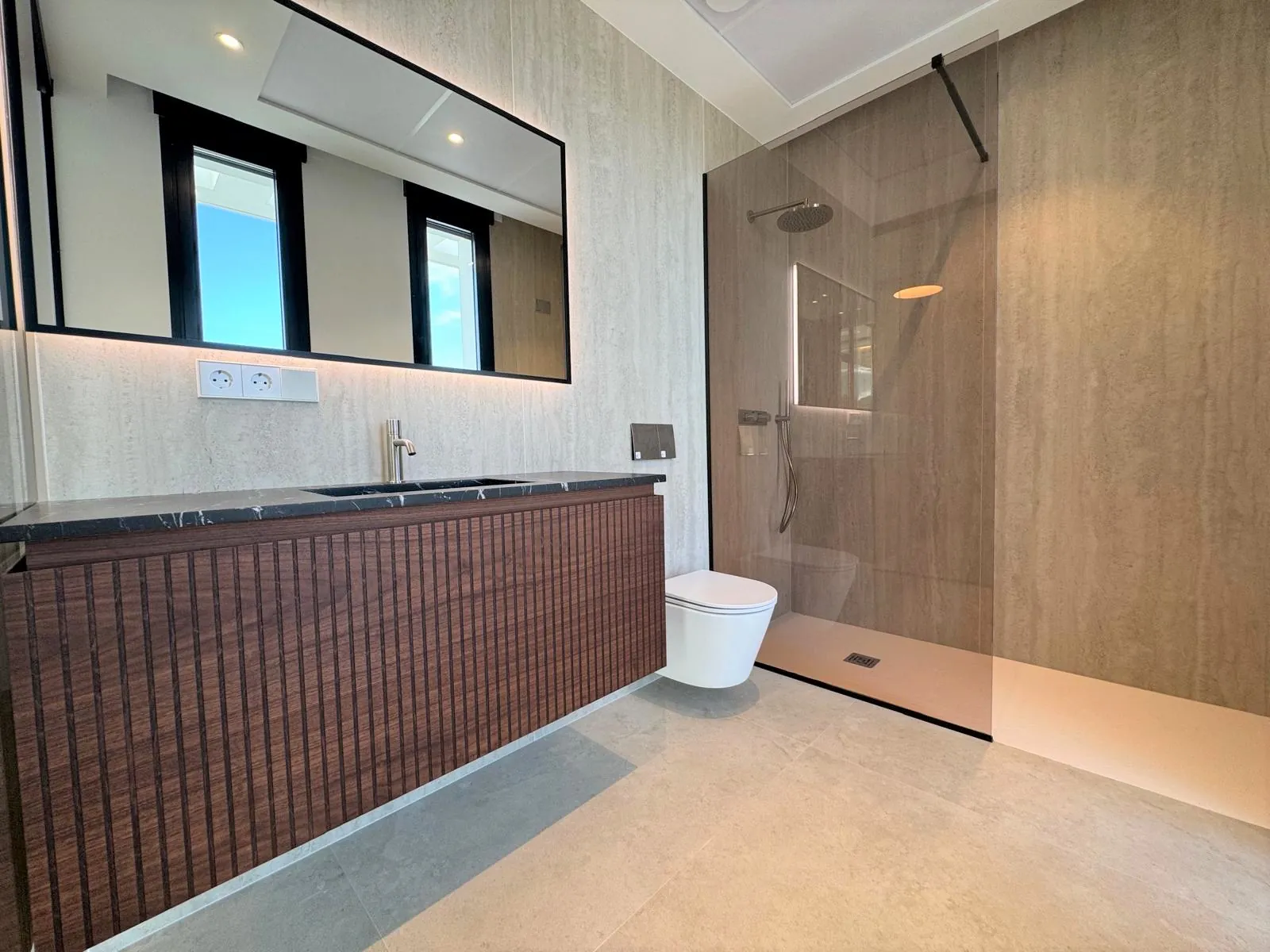 Villa moderna en construcción en La Pedrera, Dénia