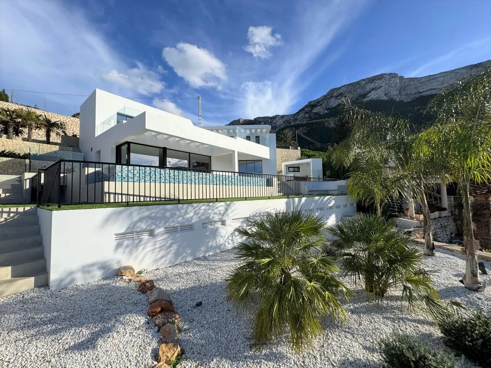 Villa moderna en construcción en La Pedrera, Dénia