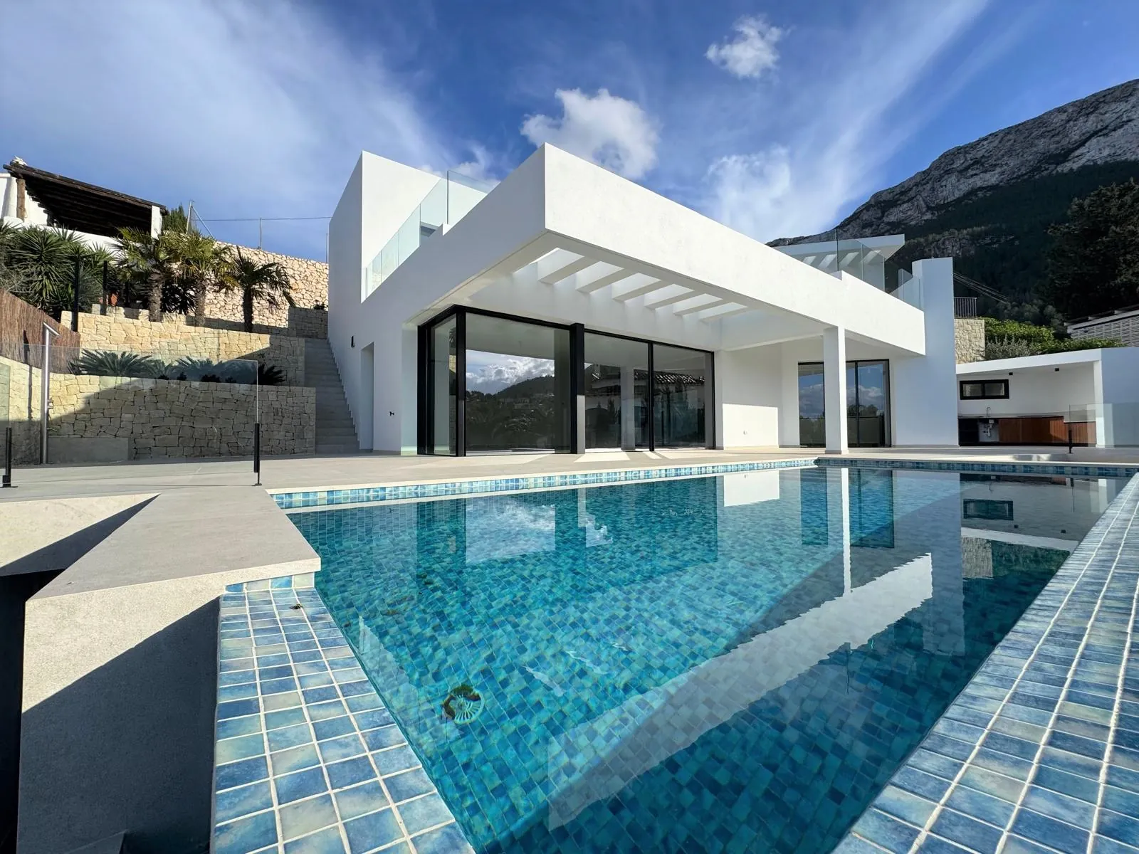 Villa moderna en construcción en La Pedrera, Dénia