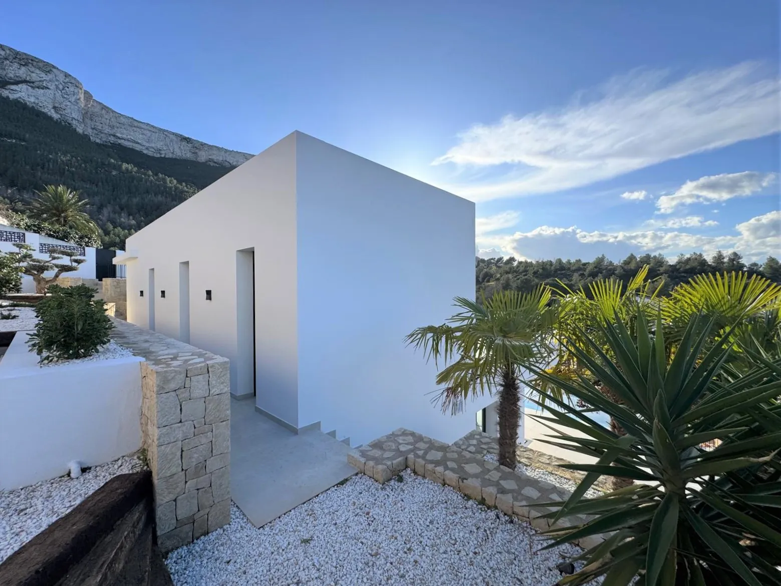 Villa moderna en construcción en La Pedrera, Dénia