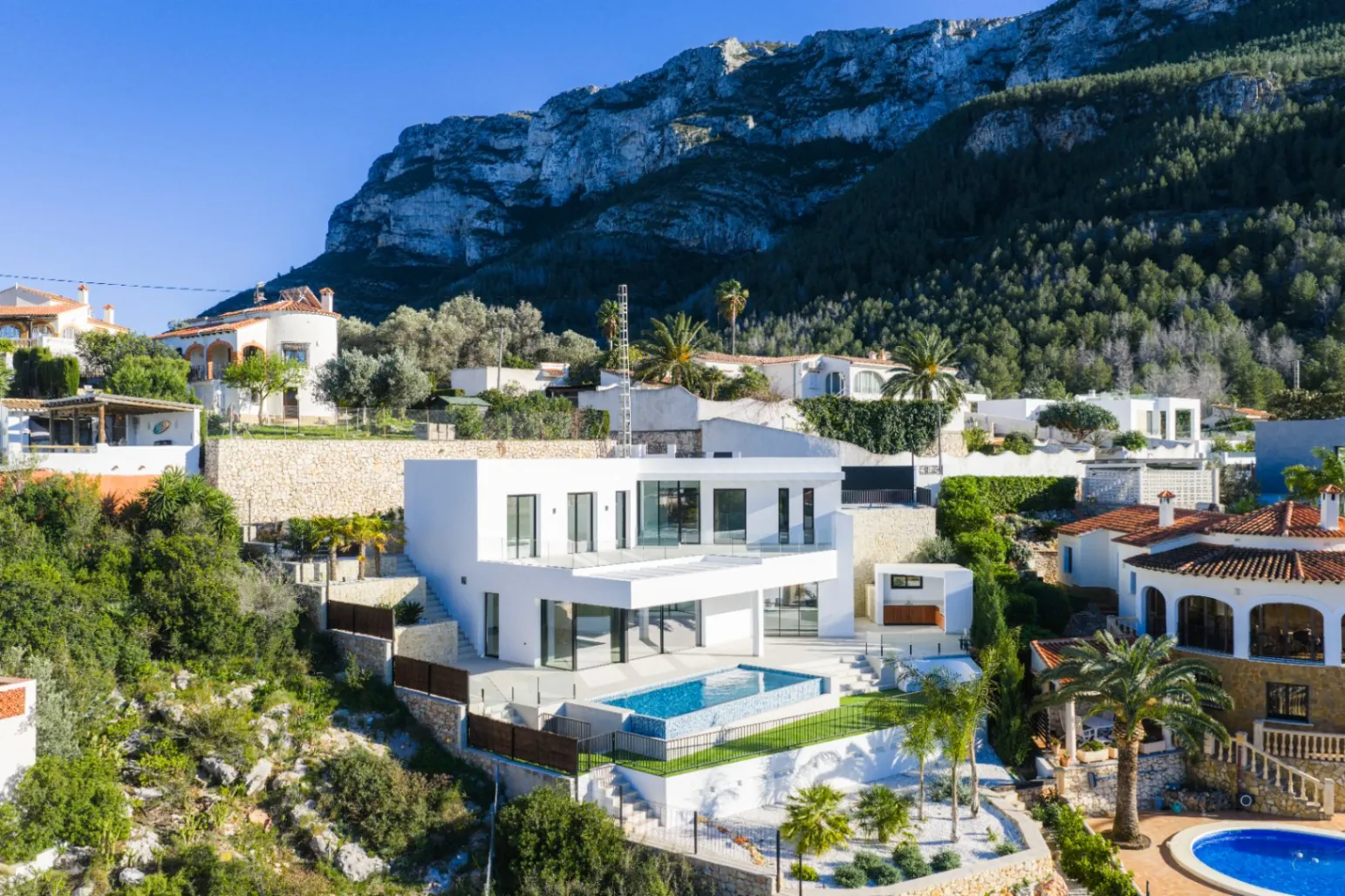 Villa moderna en construcción en La Pedrera, Dénia