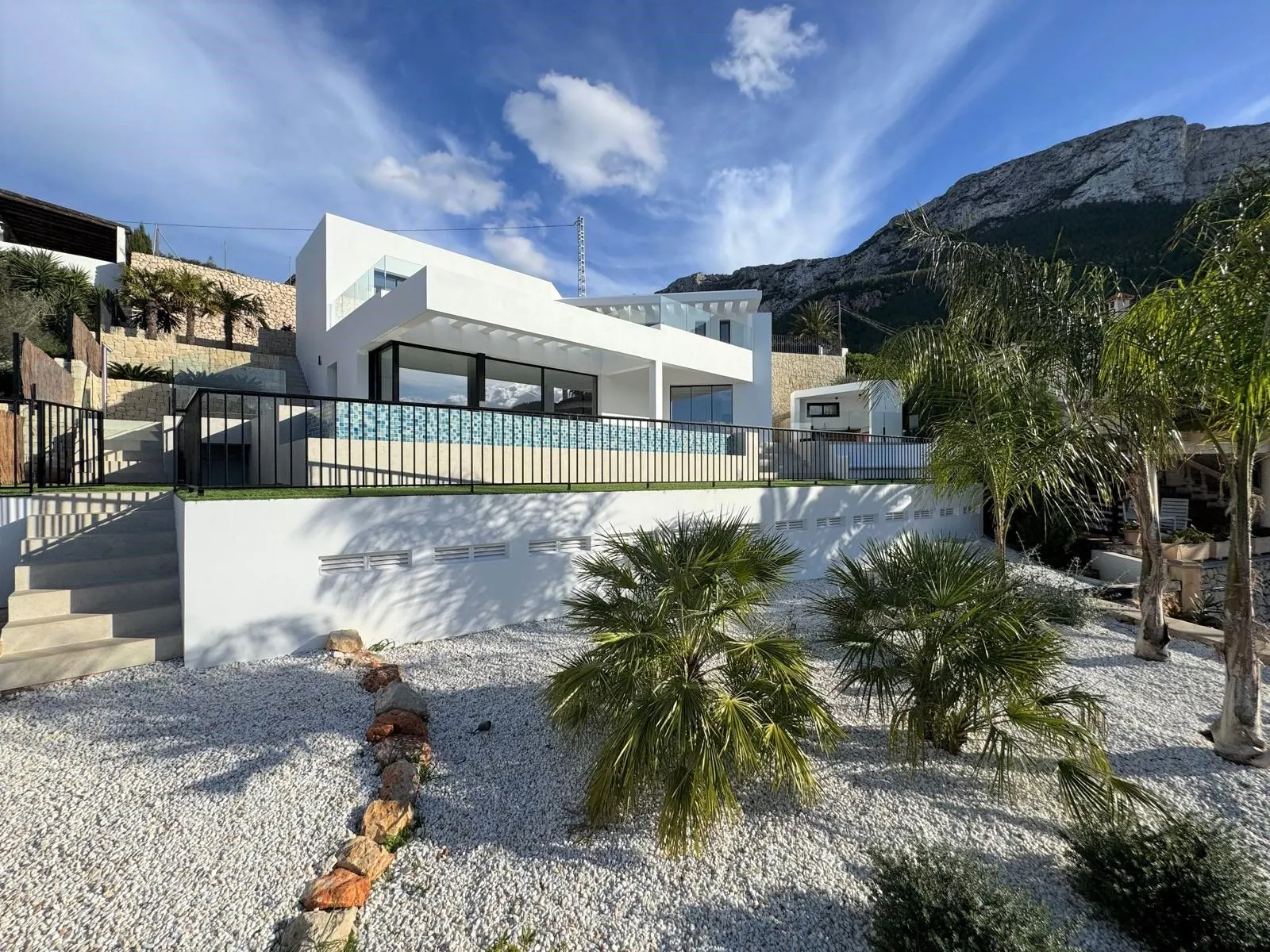 Villa moderna en construcción en La Pedrera, Dénia