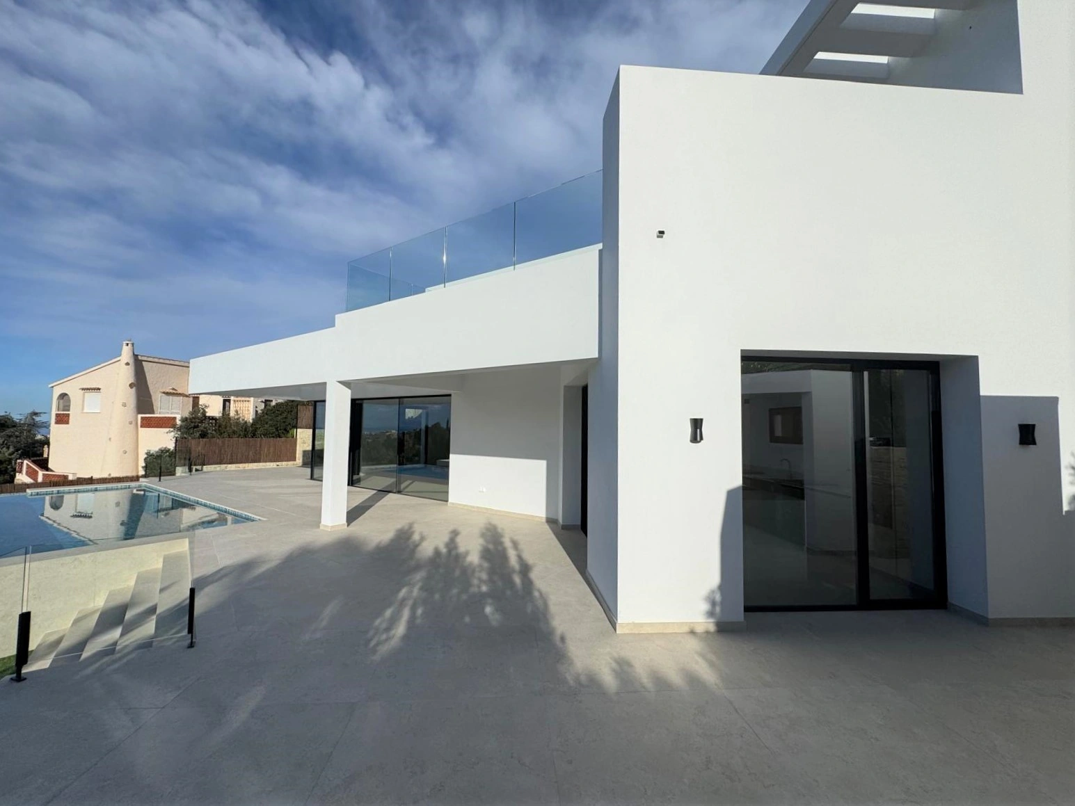 Villa moderna en construcción en La Pedrera, Dénia