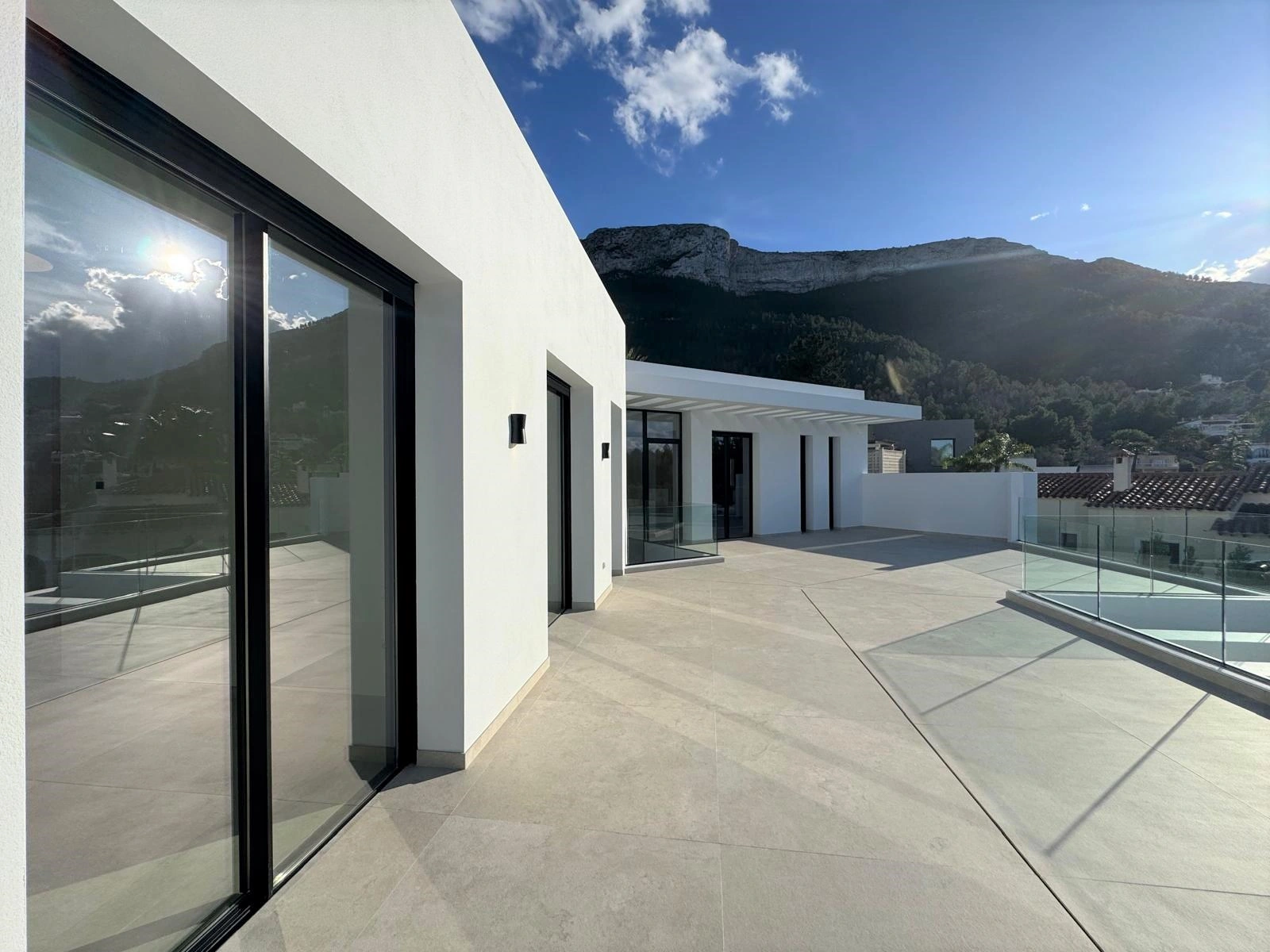 Villa moderna en construcción en La Pedrera, Dénia