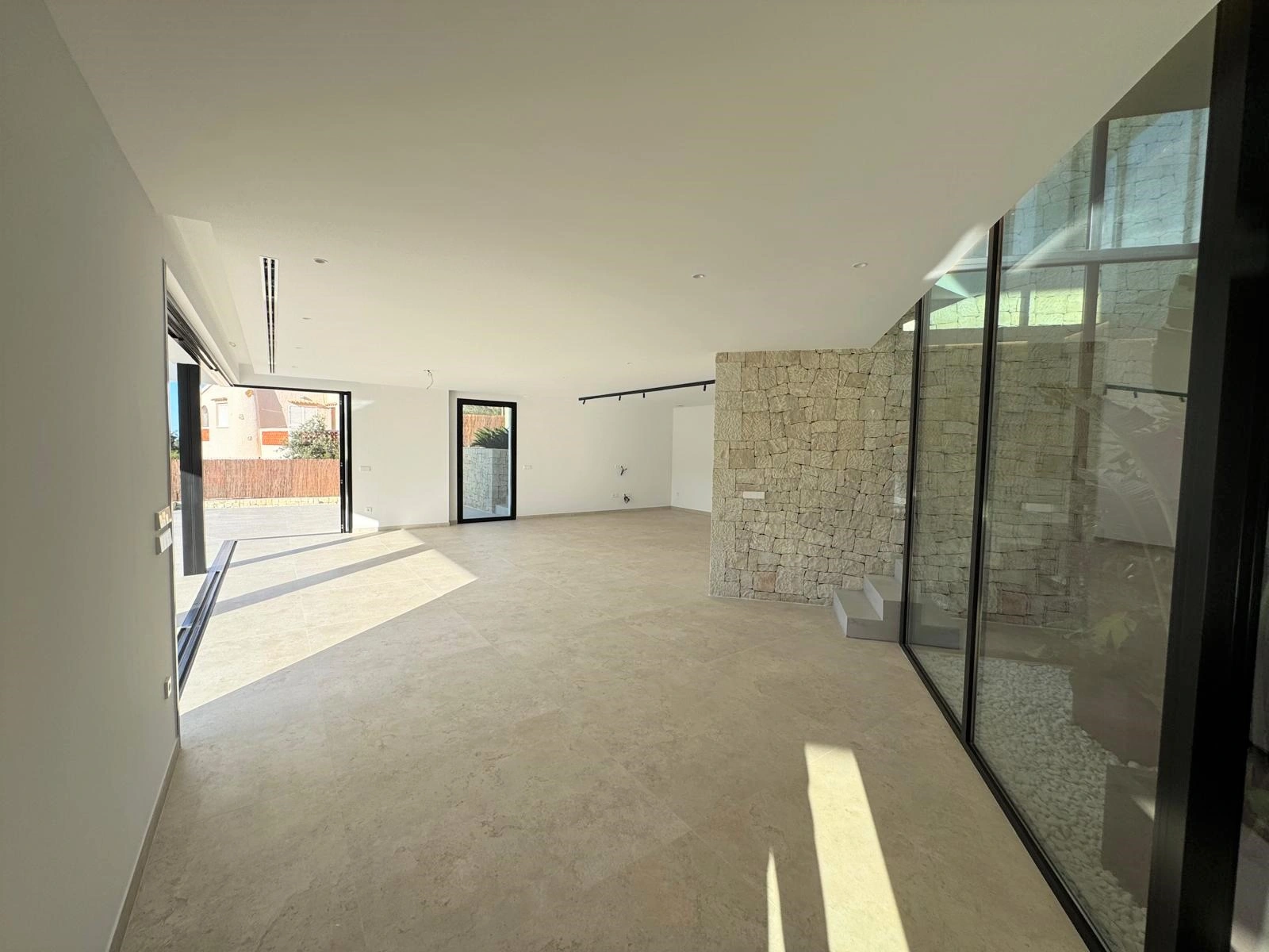 Villa moderna en construcción en La Pedrera, Dénia