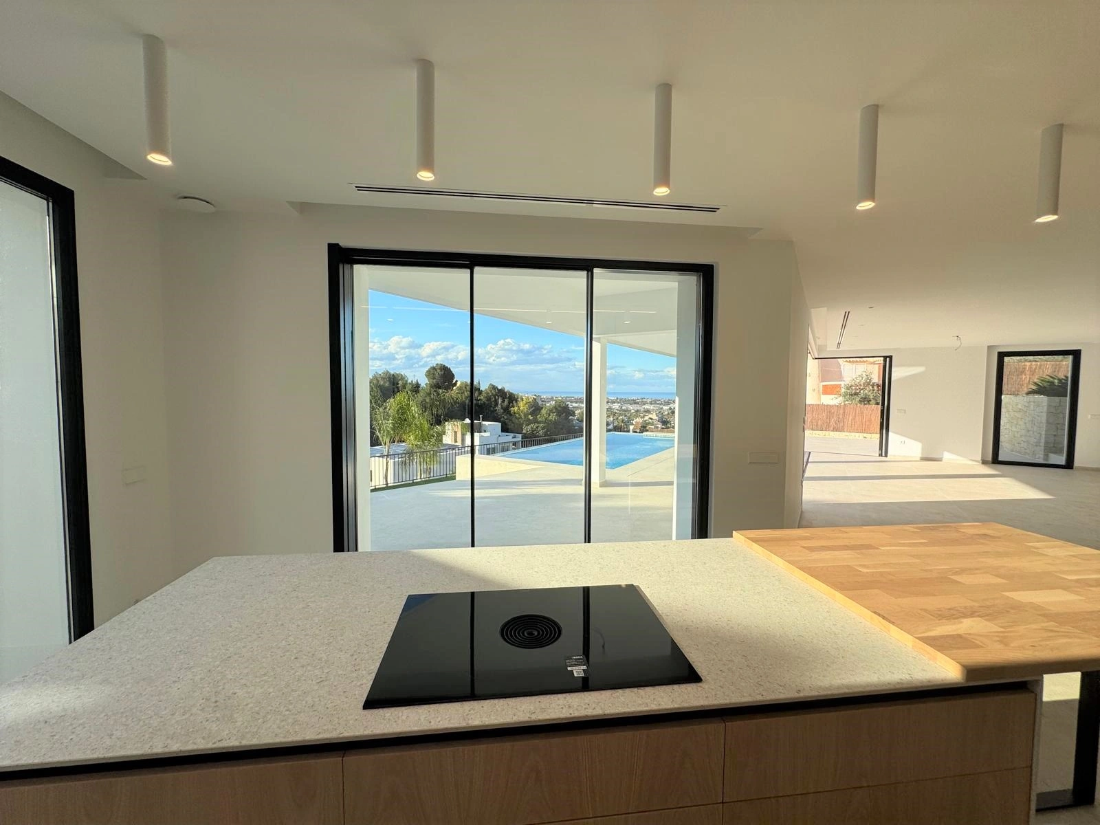 Villa moderna en construcción en La Pedrera, Dénia