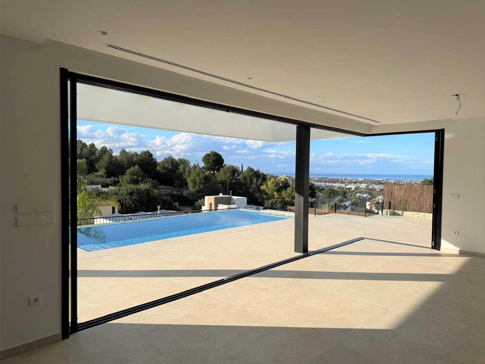 Villa moderna en construcción en La Pedrera, Dénia