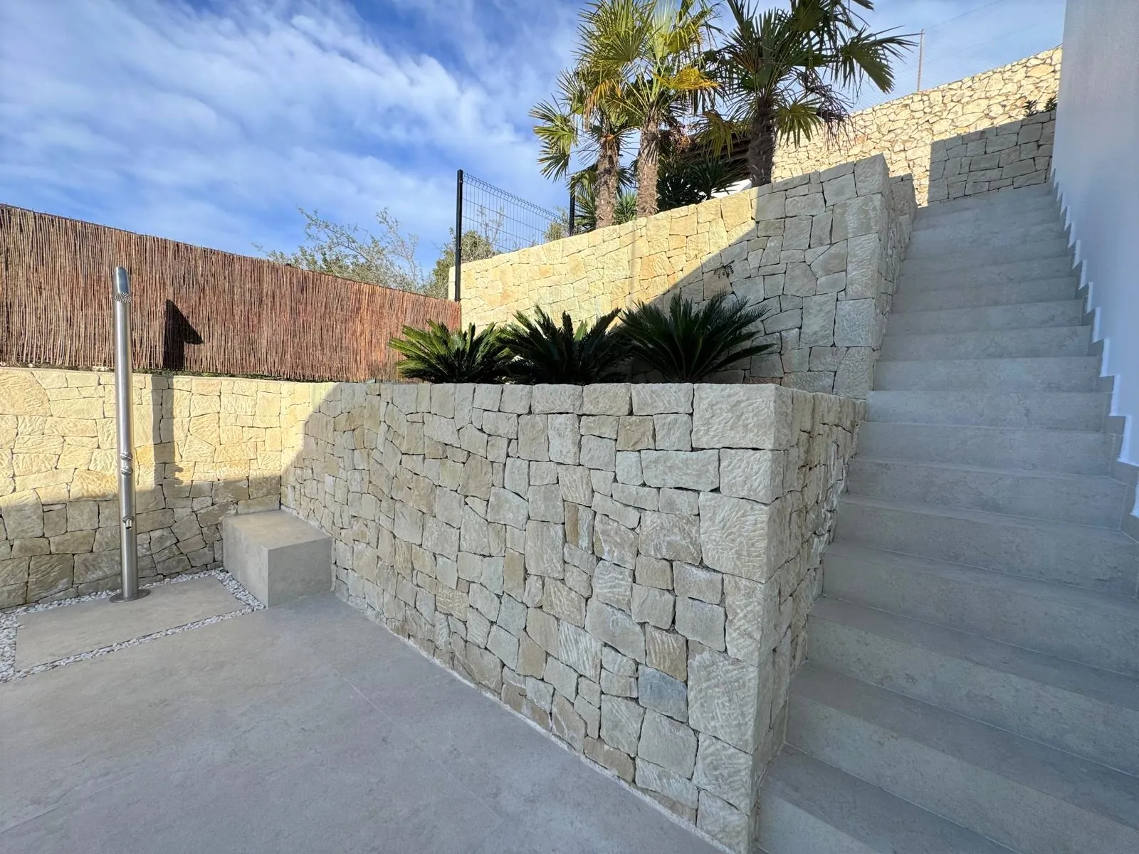 Villa moderna en construcción en La Pedrera, Dénia