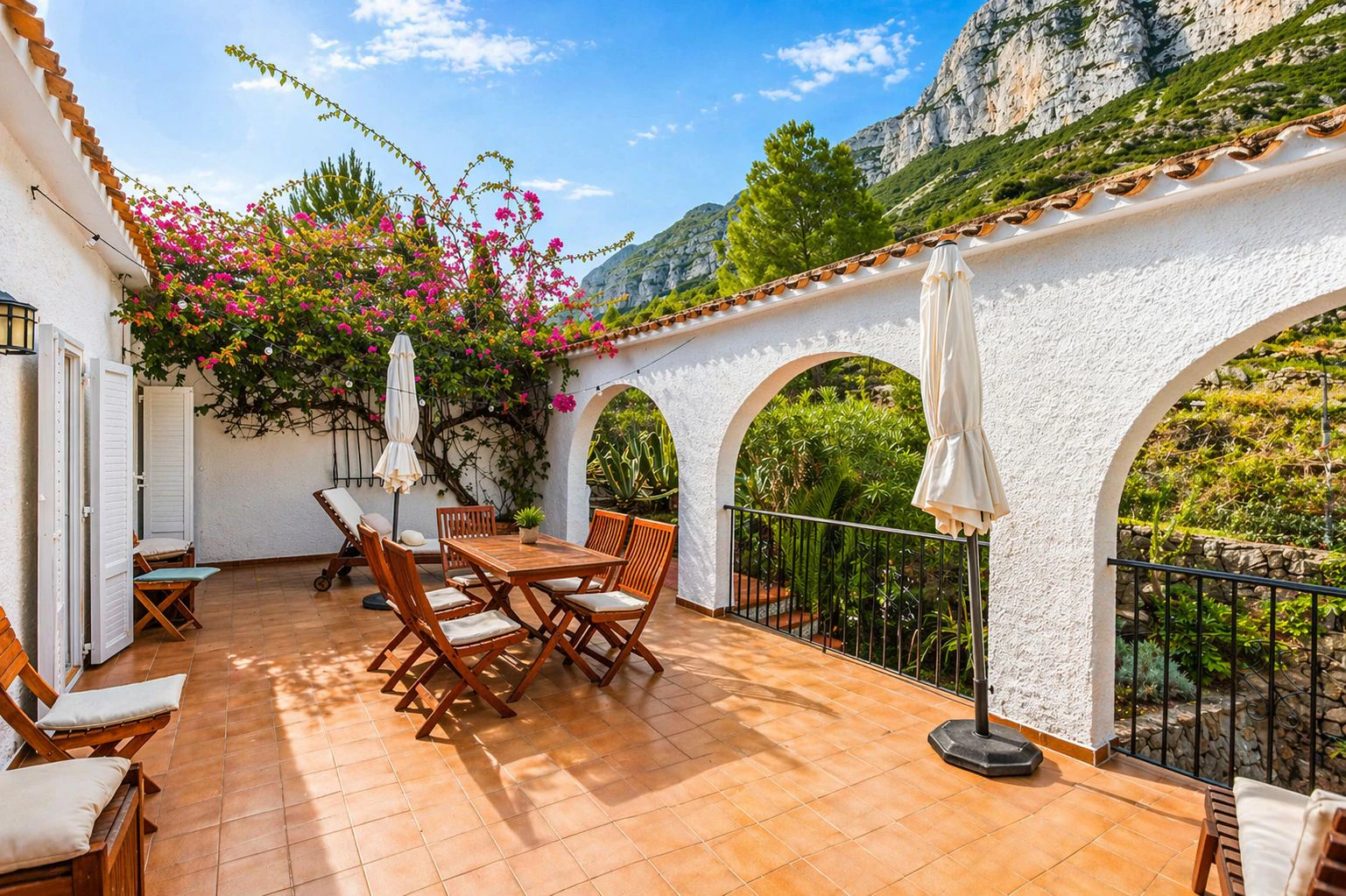 Villa en el Montgó, Dénia, con vistas al mar