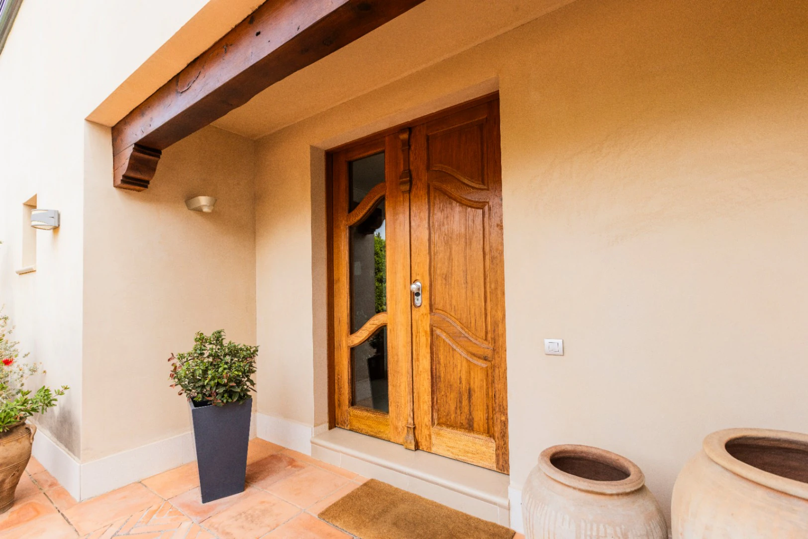 Villa exclusiva de estilo mediterráneo en primera línea en la Marineta Cassiana, Dénia