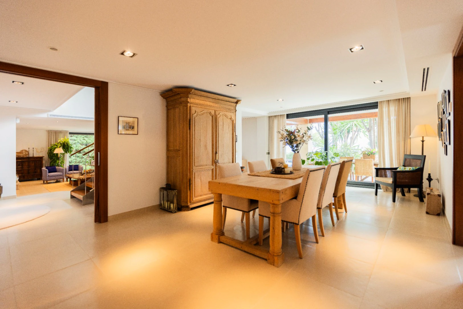 Villa exclusiva de estilo mediterráneo en primera línea en la Marineta Cassiana, Dénia