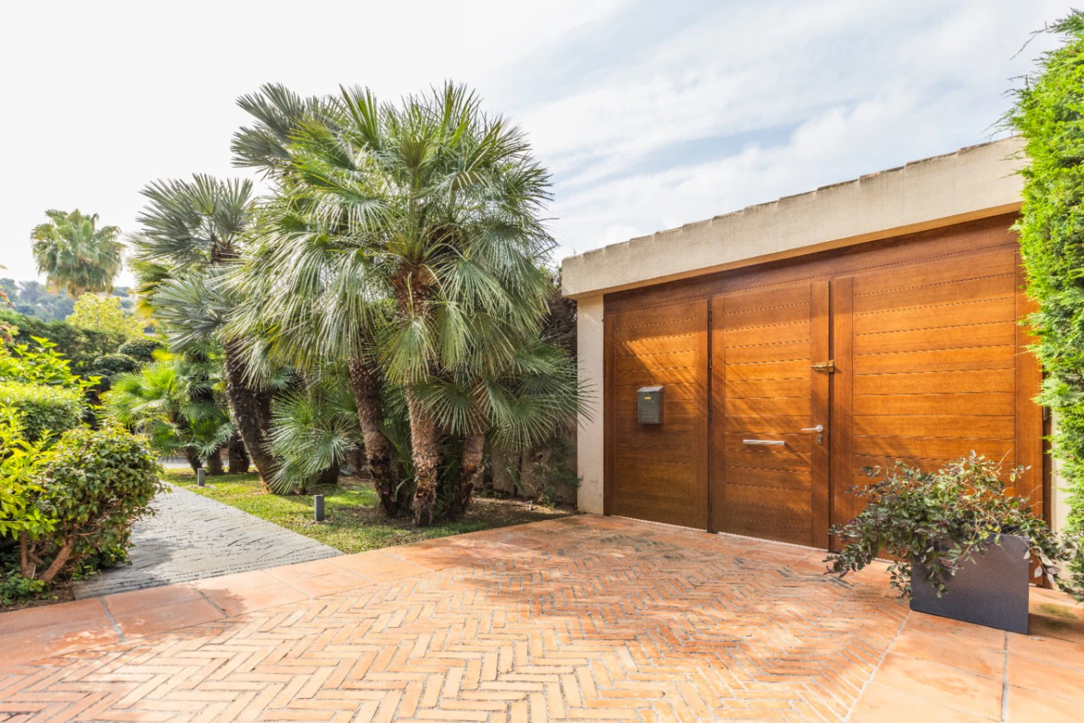 Villa exclusiva de estilo mediterráneo en primera línea en la Marineta Cassiana, Dénia