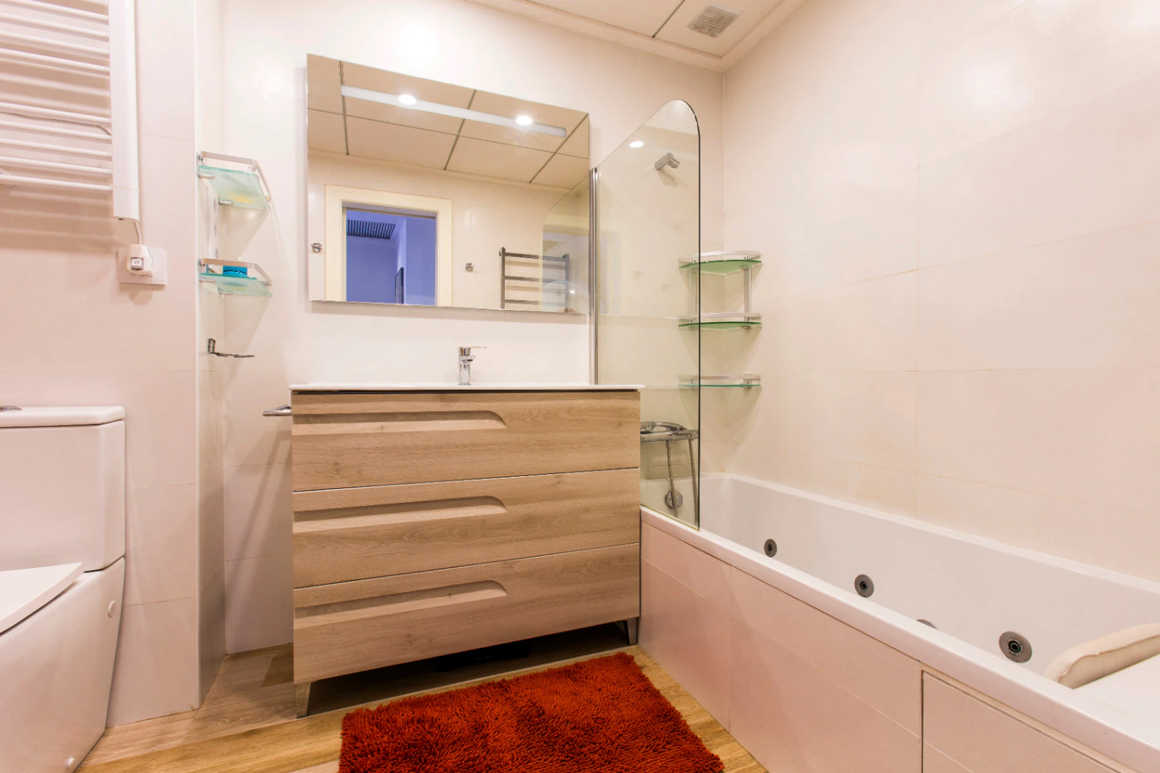 Ático Dúplex de 180 m² con Piscina Privada y Vistas Panorámicas al Mar y al Puerto de Dénia