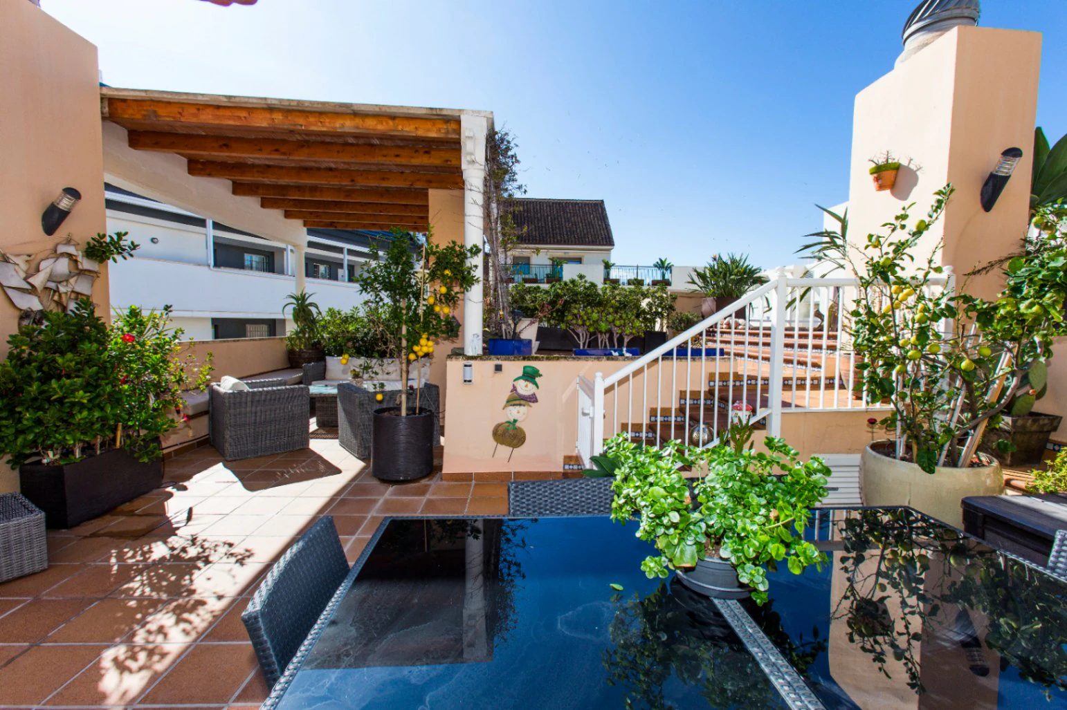 Ático Dúplex de 180 m² con Piscina Privada y Vistas Panorámicas al Mar y al Puerto de Dénia