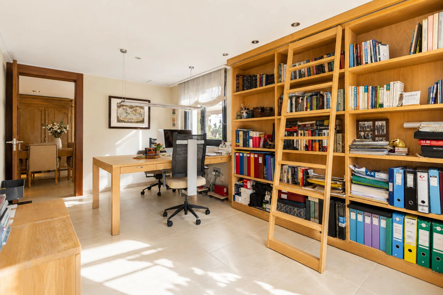 Villa exclusiva de estilo mediterráneo en primera línea en la Marineta Cassiana, Dénia