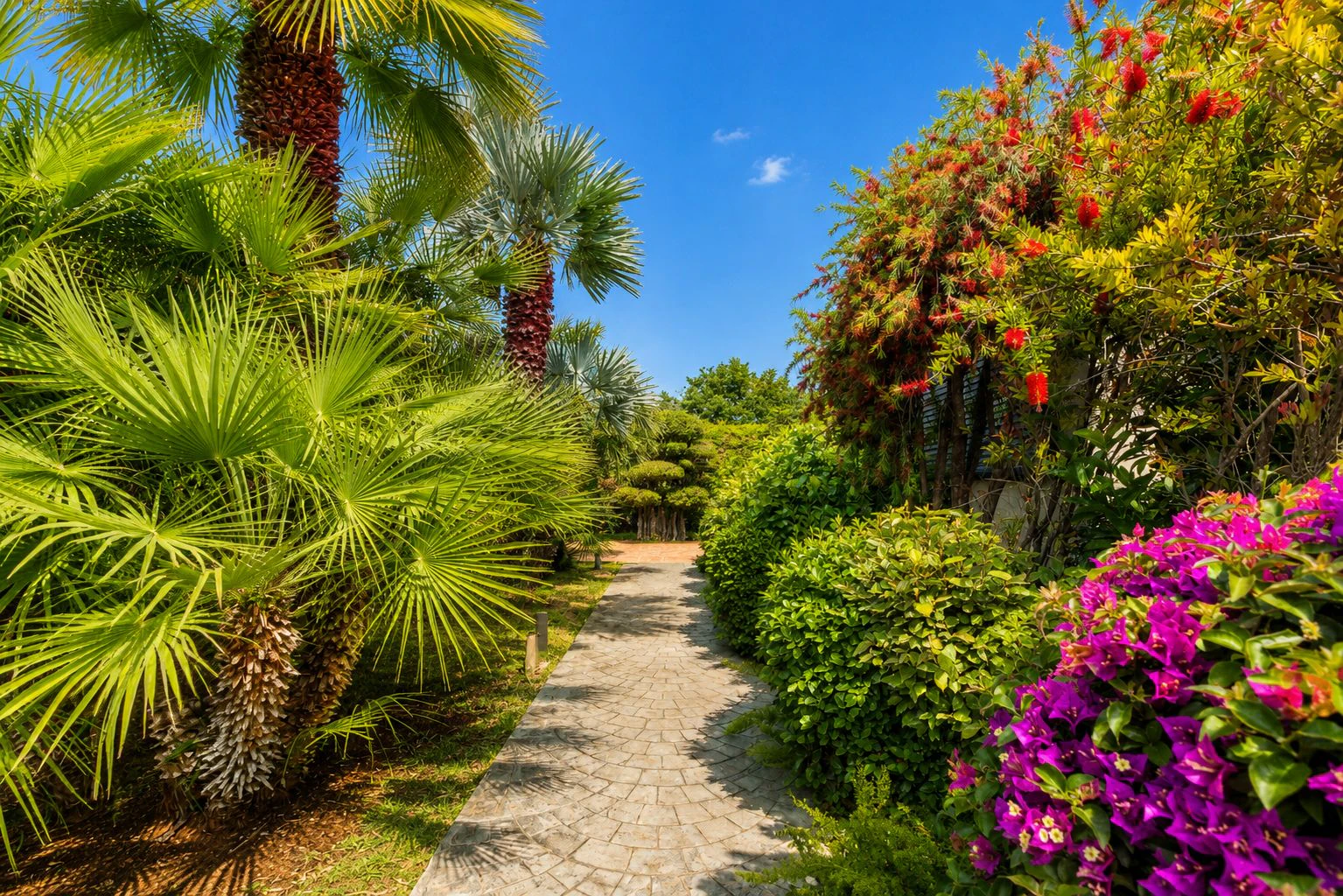 Villa exclusiva de estilo mediterráneo en primera línea en la Marineta Cassiana, Dénia