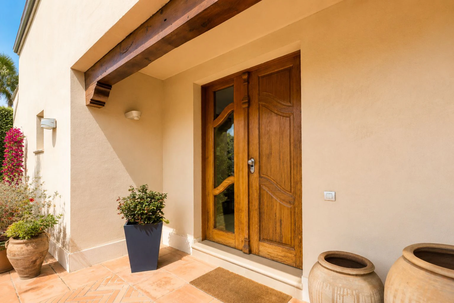 Villa exclusiva de estilo mediterráneo en primera línea en la Marineta Cassiana, Dénia