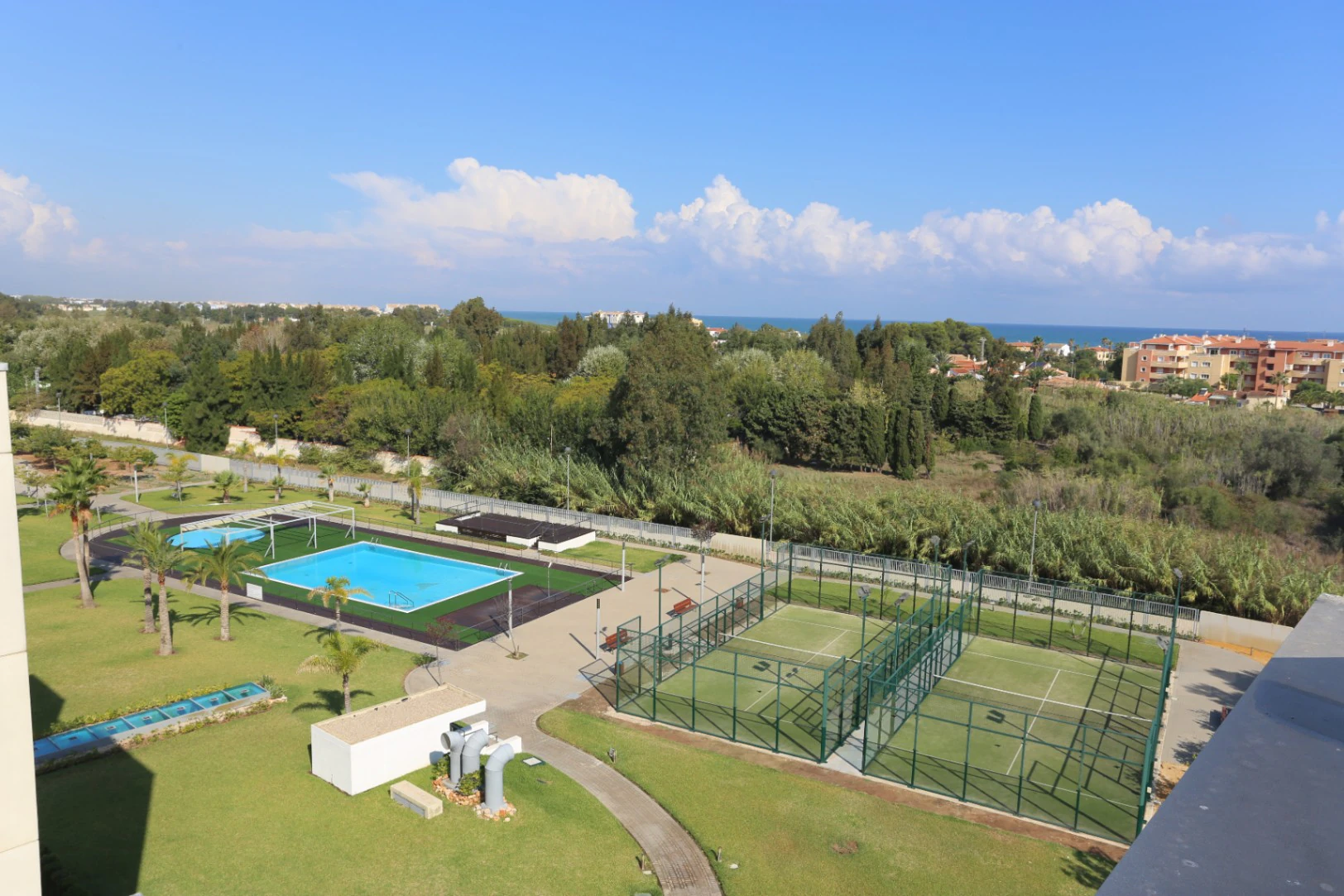 Apartamento moderno de 2 habitaciones en El Verger con piscina
