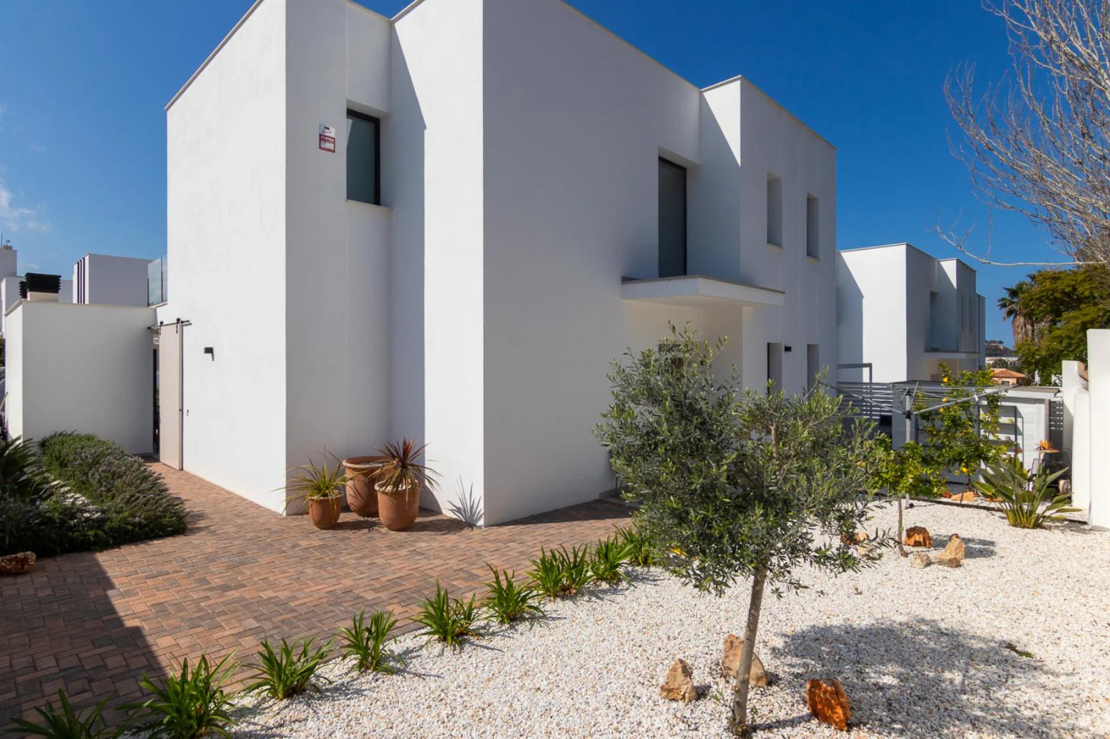 Moderne villa met zee en bergzicht in Dénia