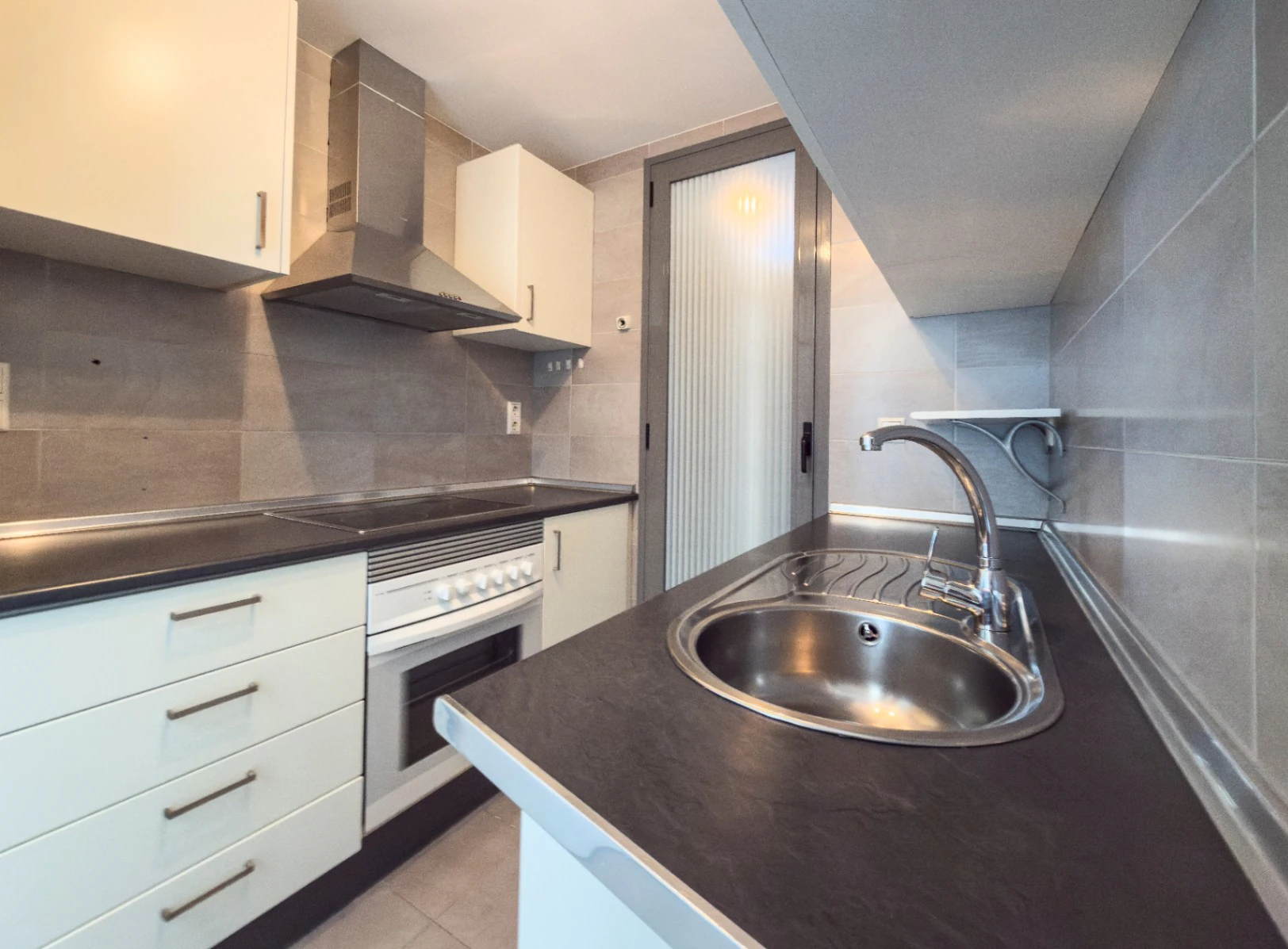 Apartamento moderno de 2 habitaciones en El Verger con piscina