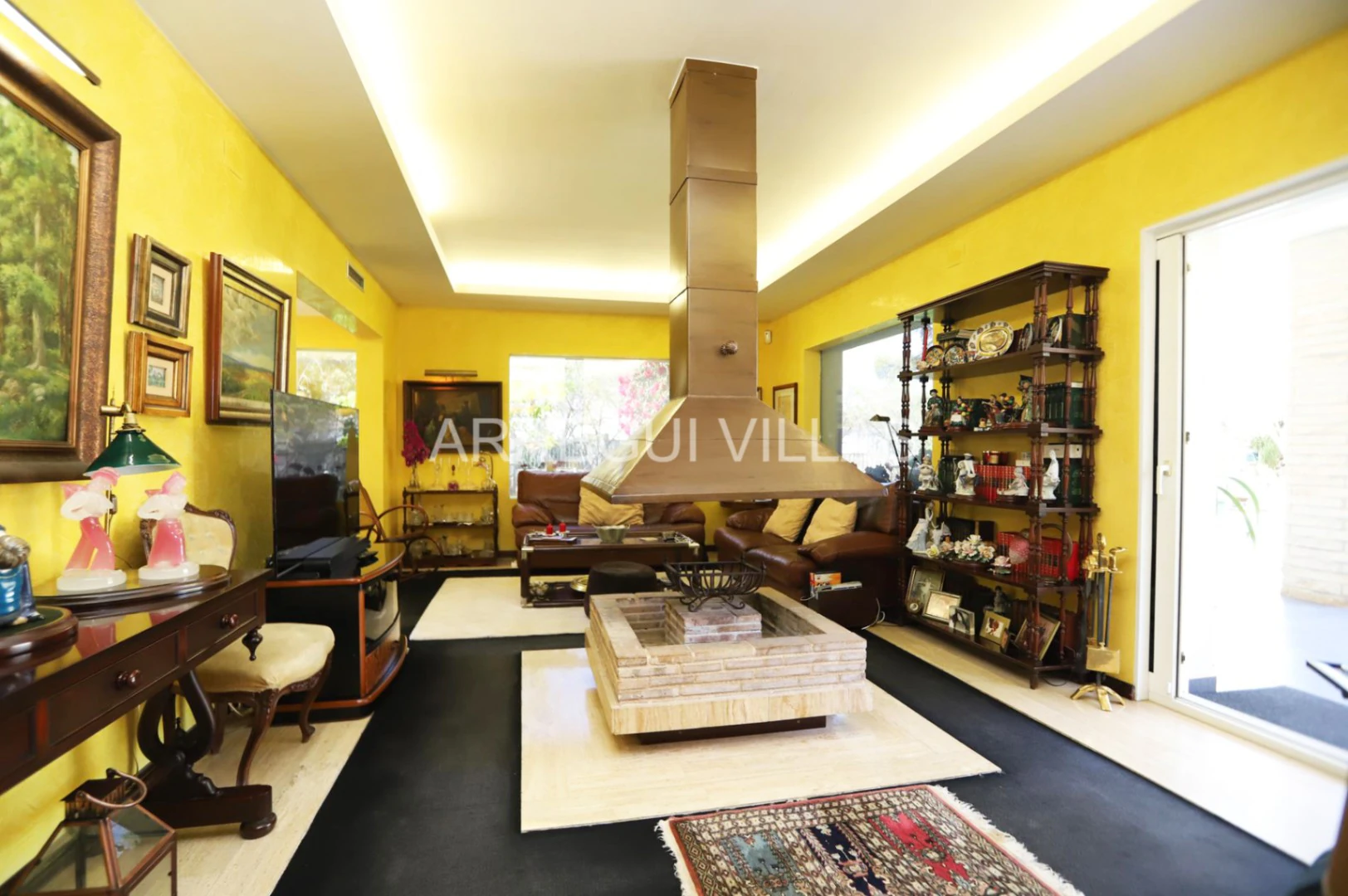 Chalet/Villa en venta en Denia