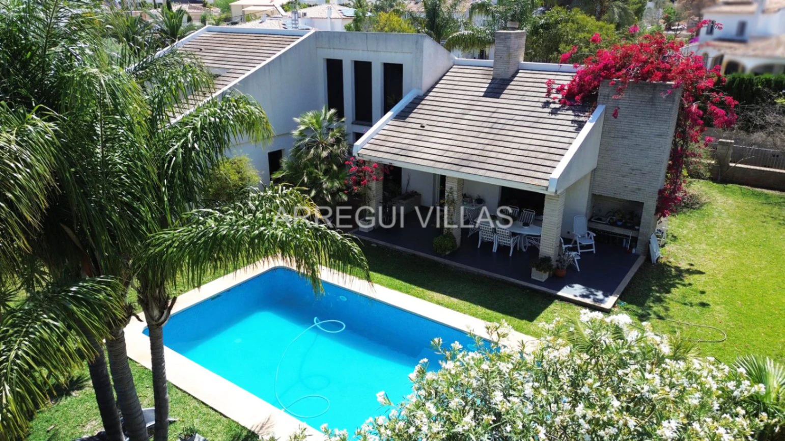 Chalet/Villa en venta en Denia