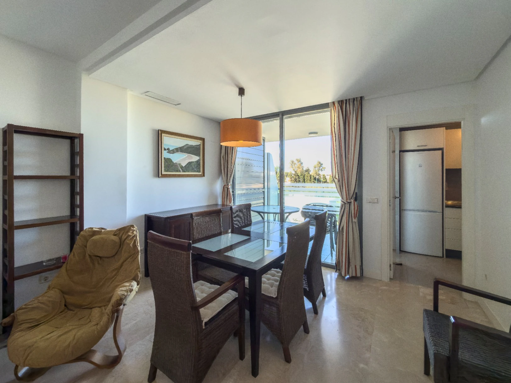 Apartamento moderno de 2 habitaciones en El Verger con piscina