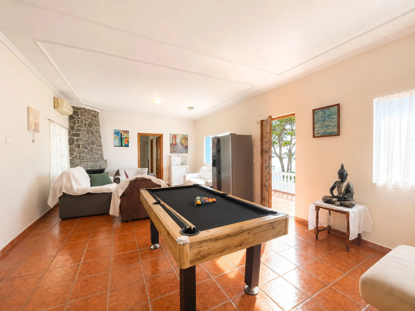 Villa en venta de 3 habitaciones en Las Rotas, Denia.
