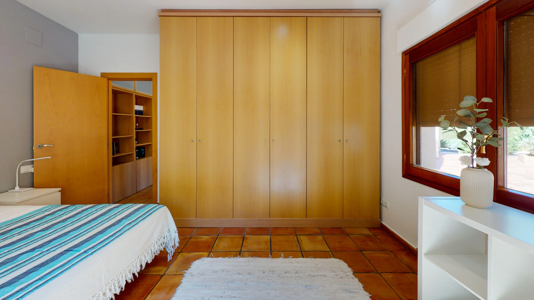 Exclusive Villa in Dénia with Sea and Mountain Views
