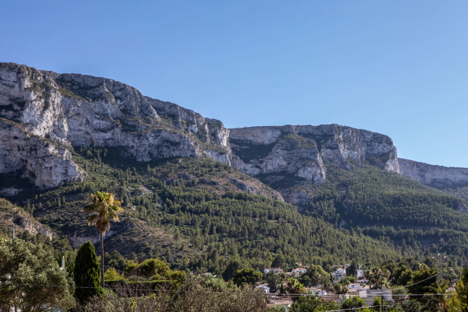 Exclusive Villa in Dénia with Sea and Mountain Views