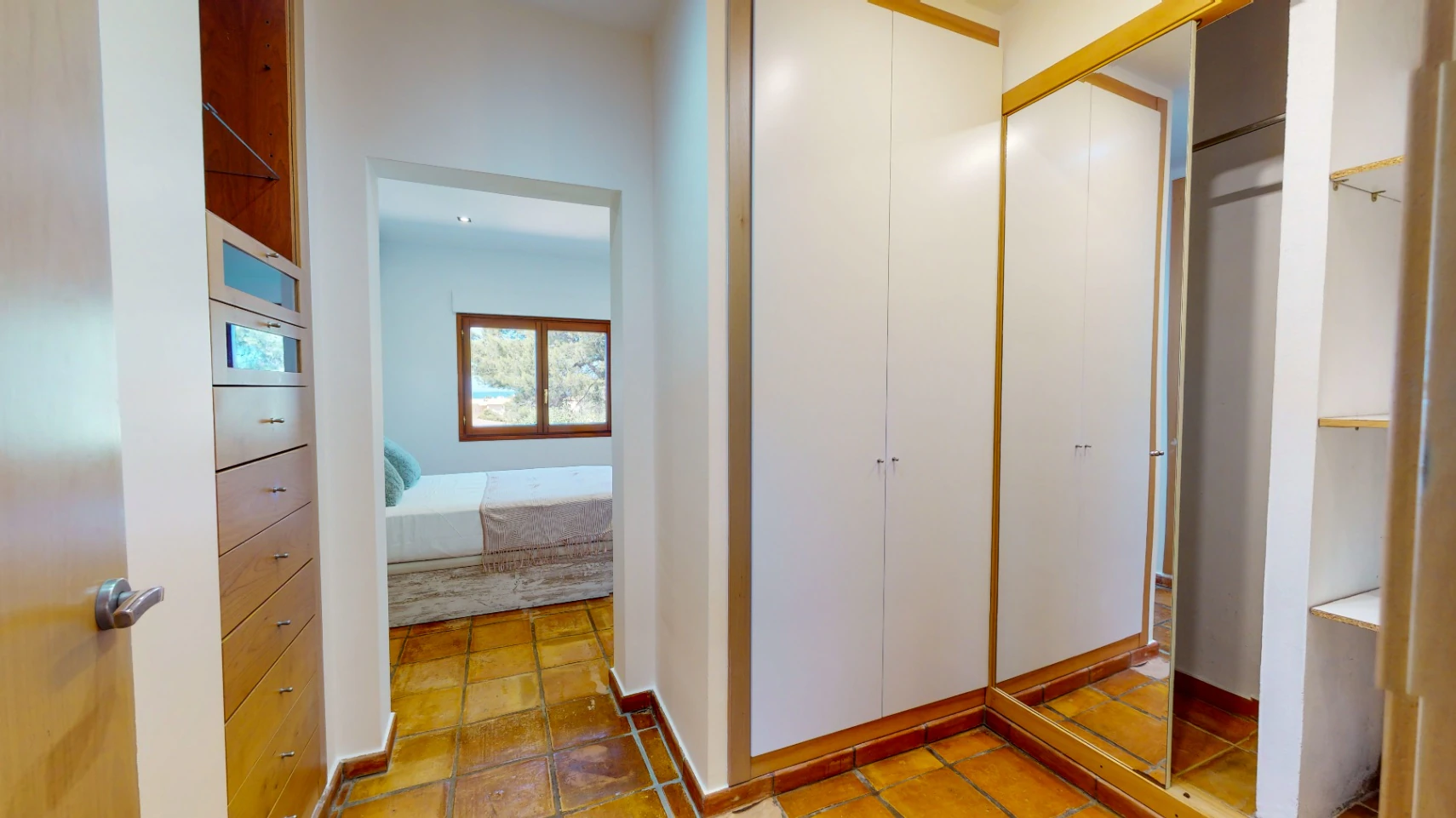 Exclusive Villa in Dénia with Sea and Mountain Views