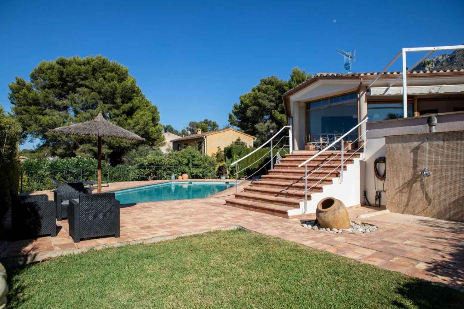 Exclusive Villa in Dénia with Sea and Mountain Views