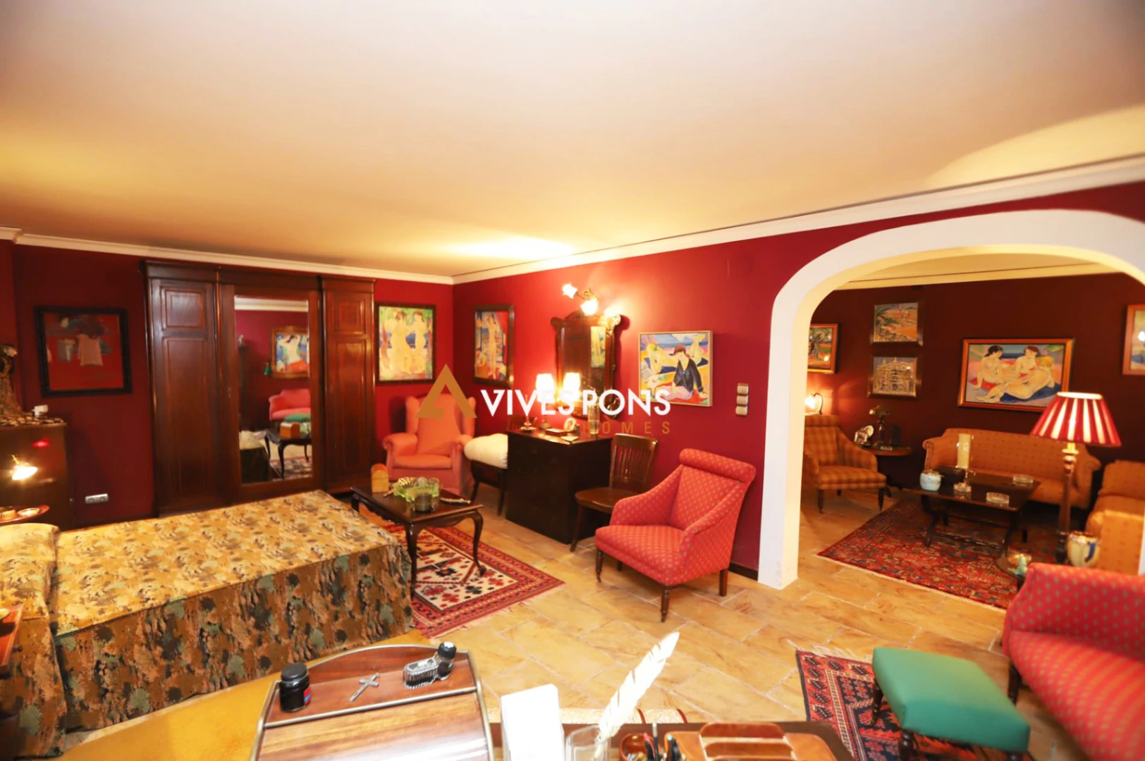 Amplia villa de estilo contemporáneo excelentemente ubicada, Dénia