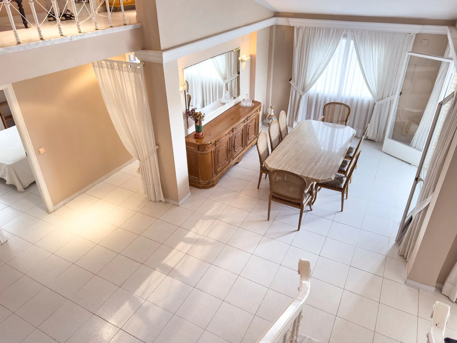 Fantástico chalet unifamiliar con piscina privada y amplias terrazas en Denia