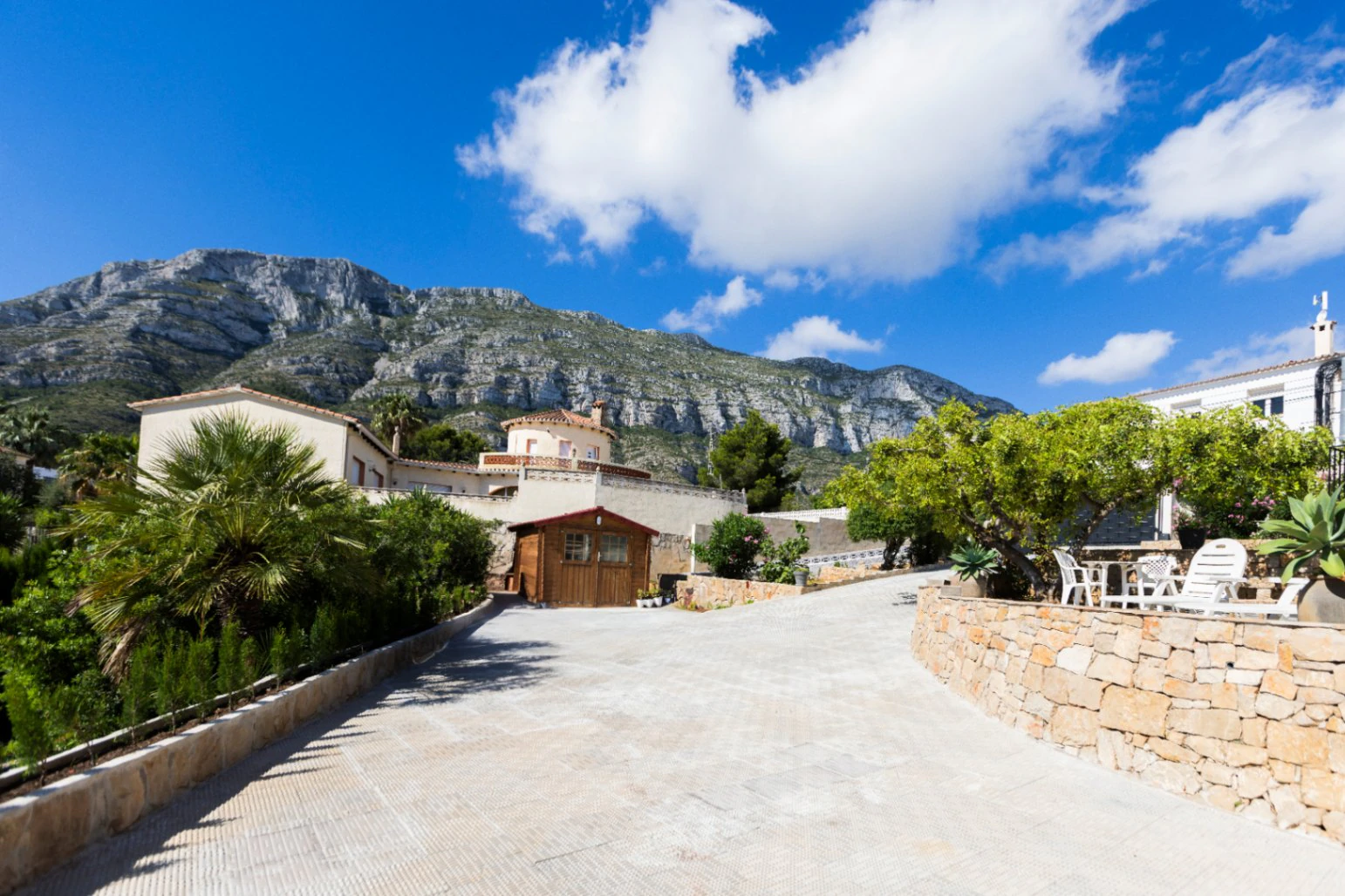 Villa independiente con vistas al Montgó y al mar en la zona de Betlem, Dénia