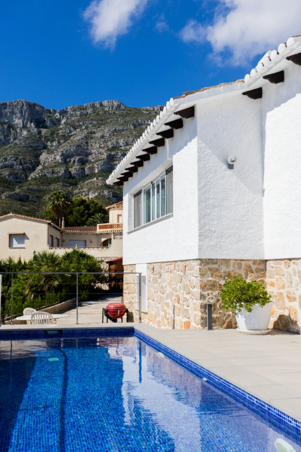 Villa independiente con vistas al Montgó y al mar en la zona de Betlem, Dénia