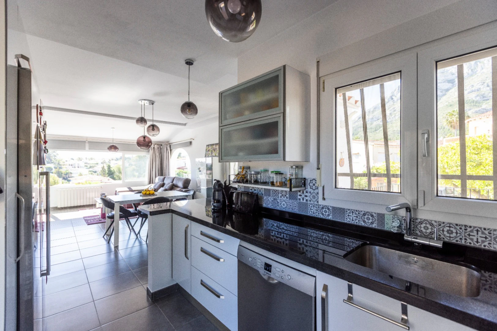 Villa independiente con vistas al Montgó y al mar en la zona de Betlem, Dénia